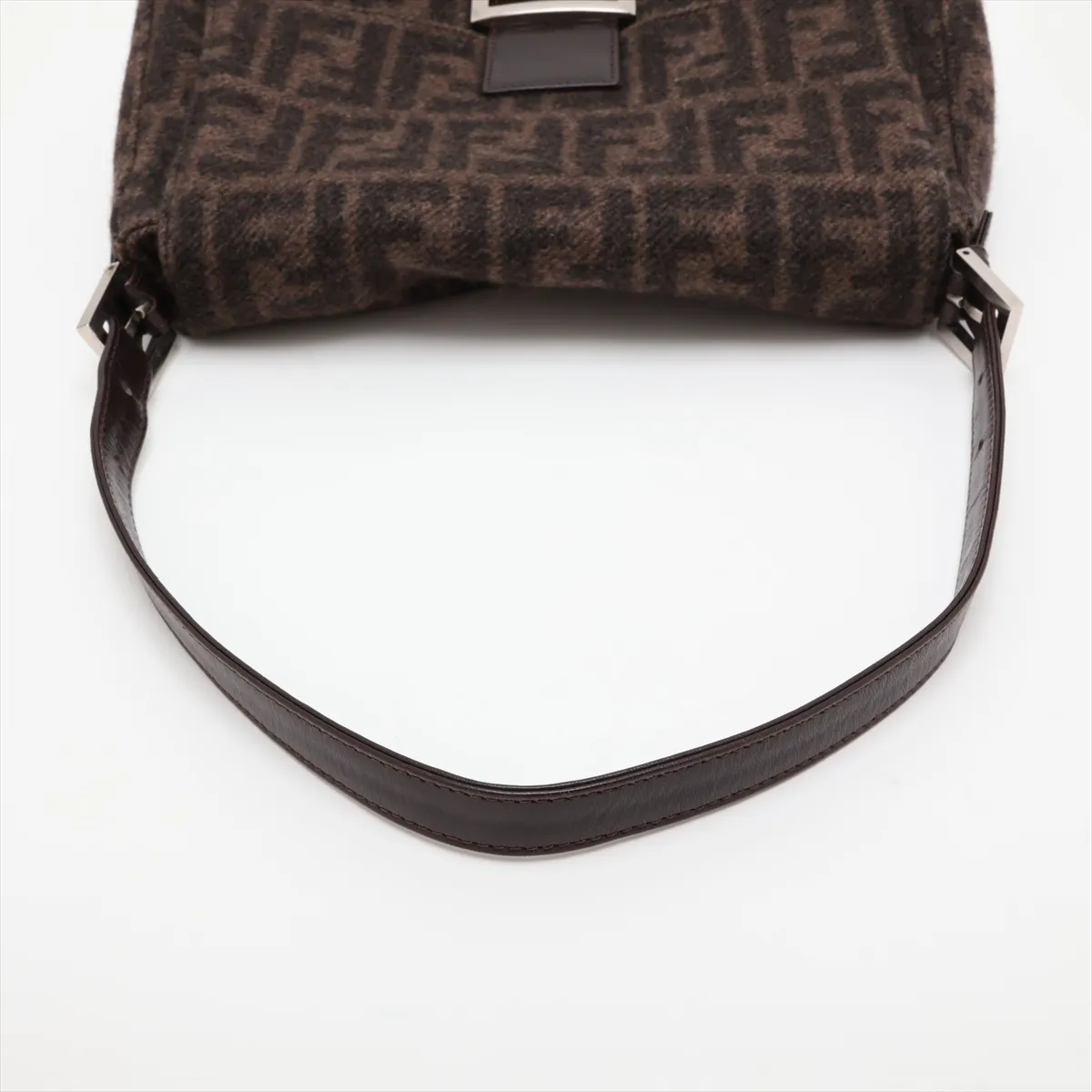Zucca Mamma Bucket Wool Shoulder Bag Brown — view 5