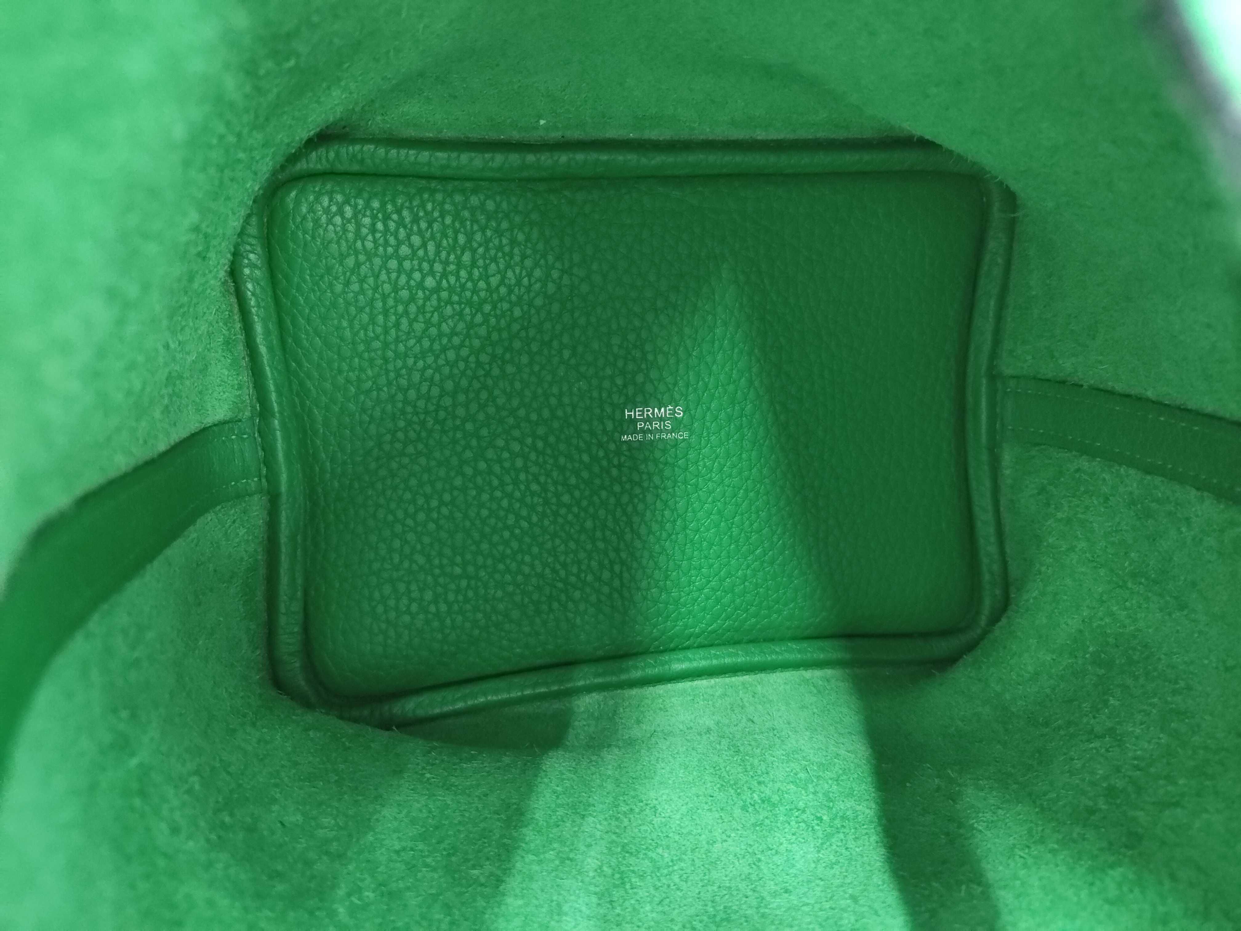 Picotin Lock PM Taurillon Clemence Monochrome So Green Bamboo Z Stamp Handbag — view 8