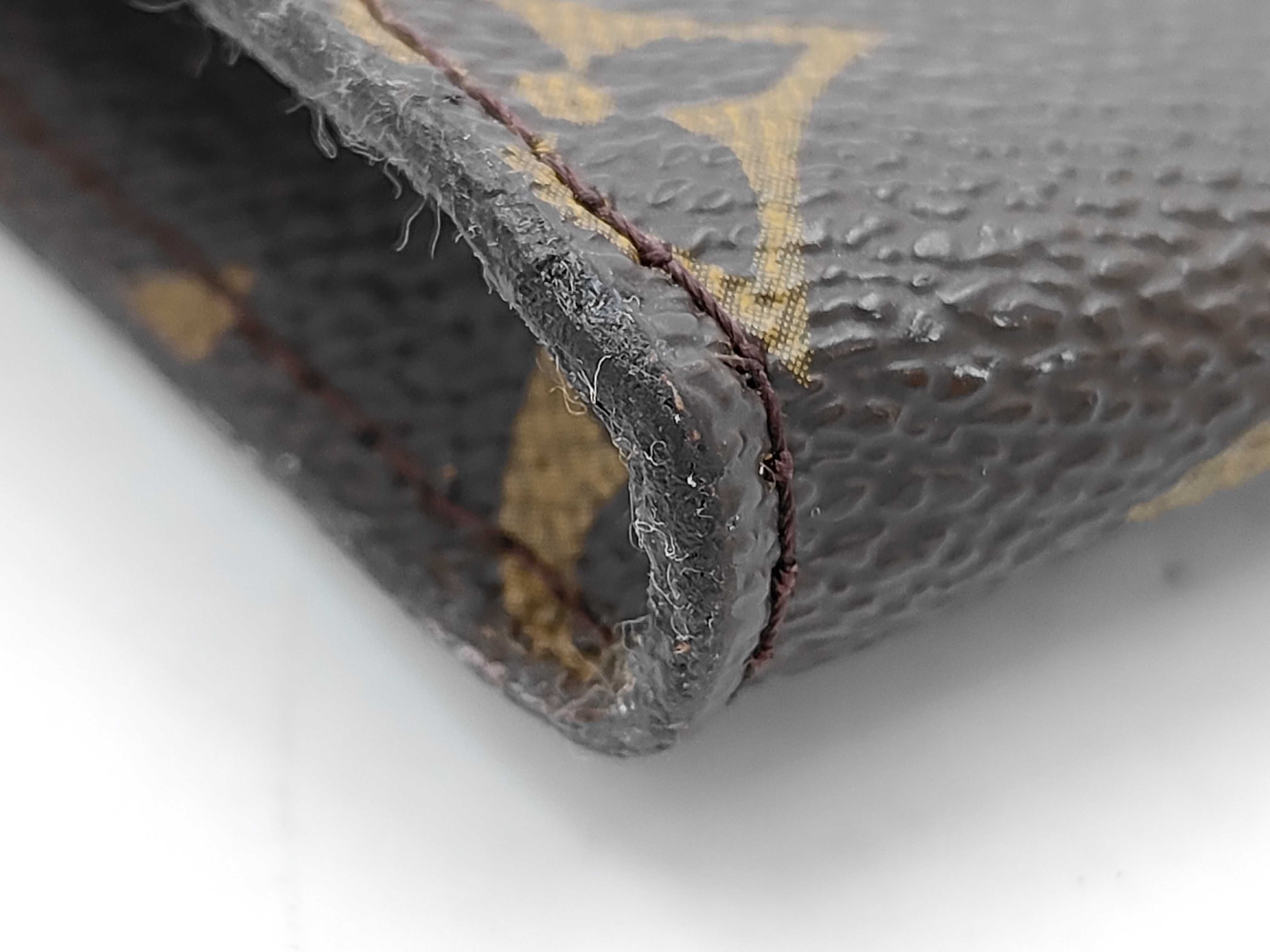 Monogram Louis Vuitton Monogram Bucket PM Attached Pouch AR0938 Pouch — view 7
