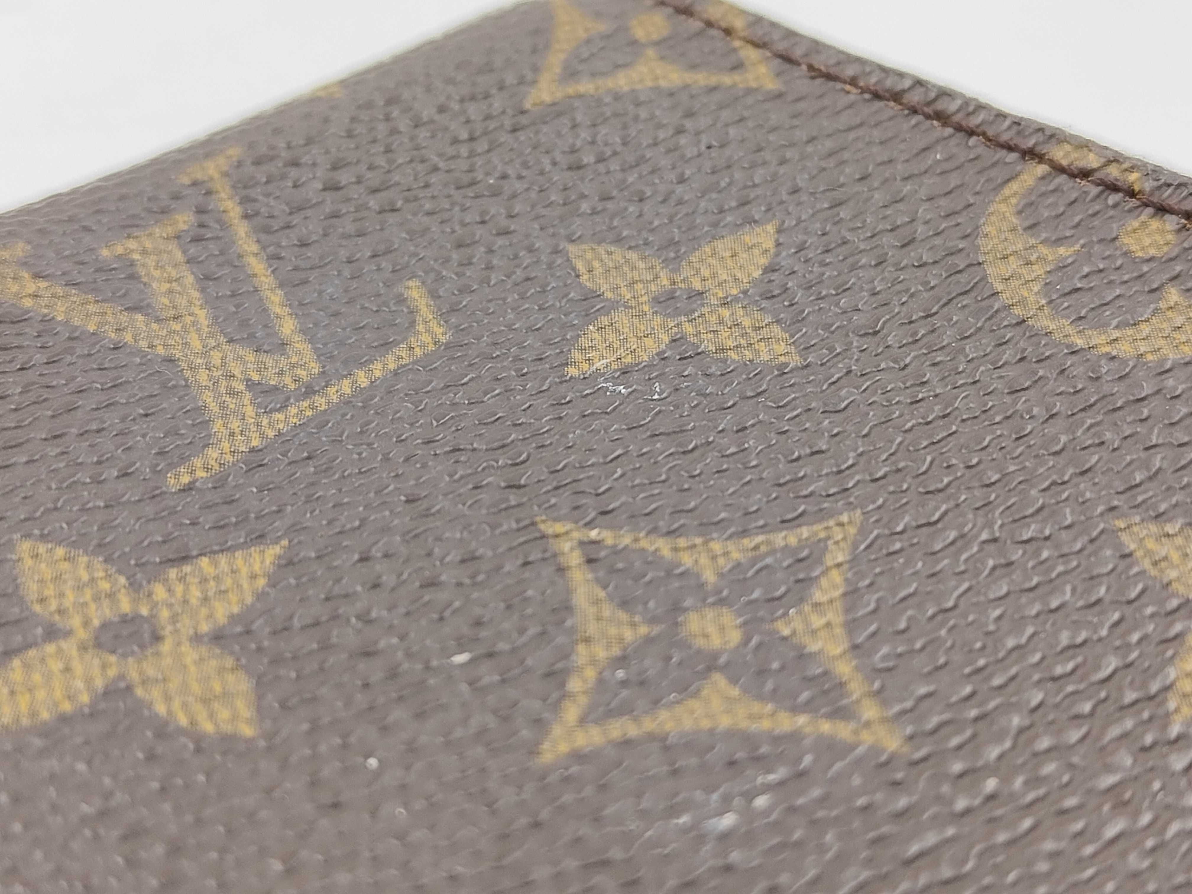 Monogram Louis Vuitton Monogram Bucket PM Attached Pouch AR0938 Pouch — view 8