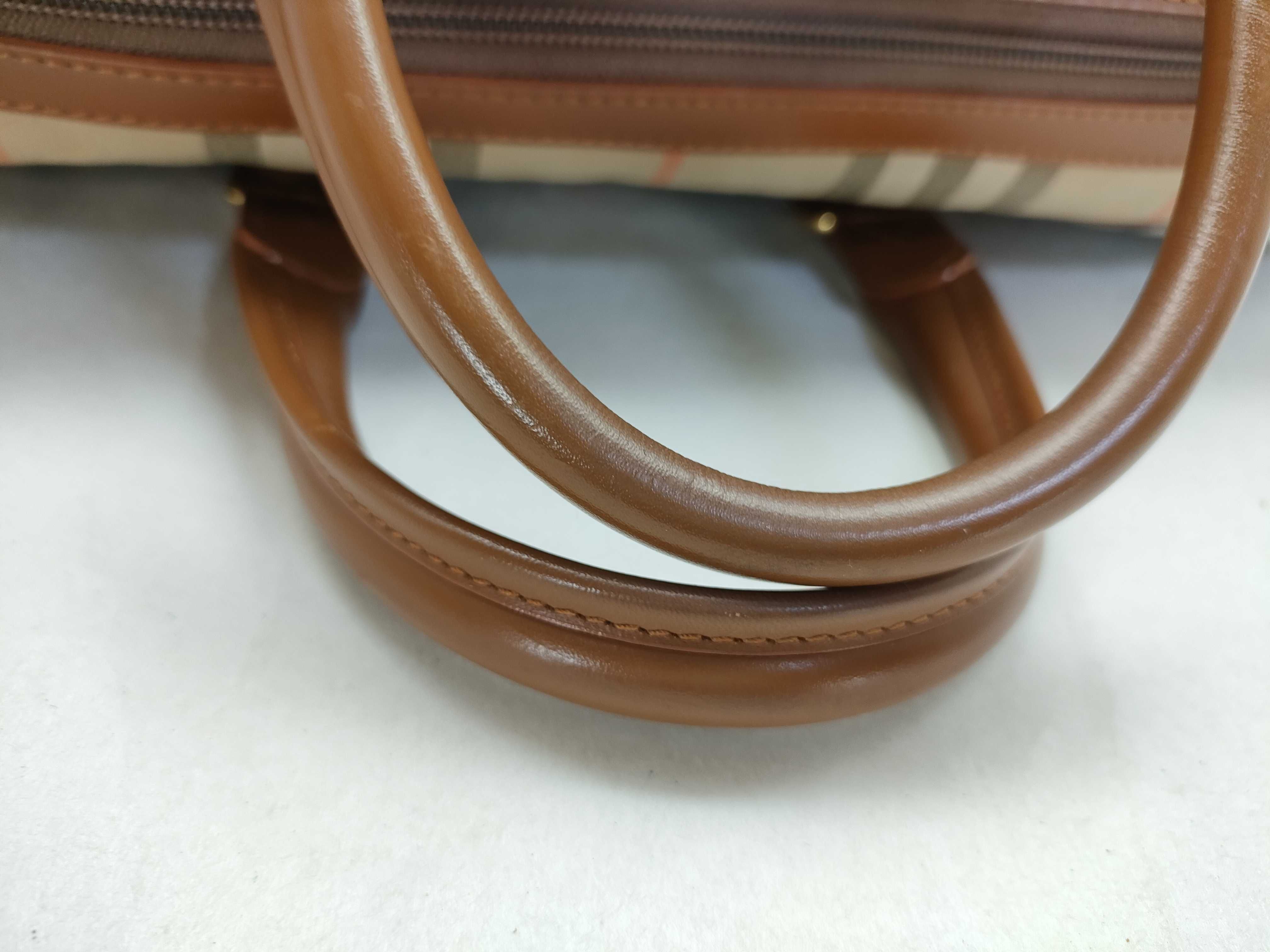 Nova Check Boston Bag Handbag Boston Bag — view 4