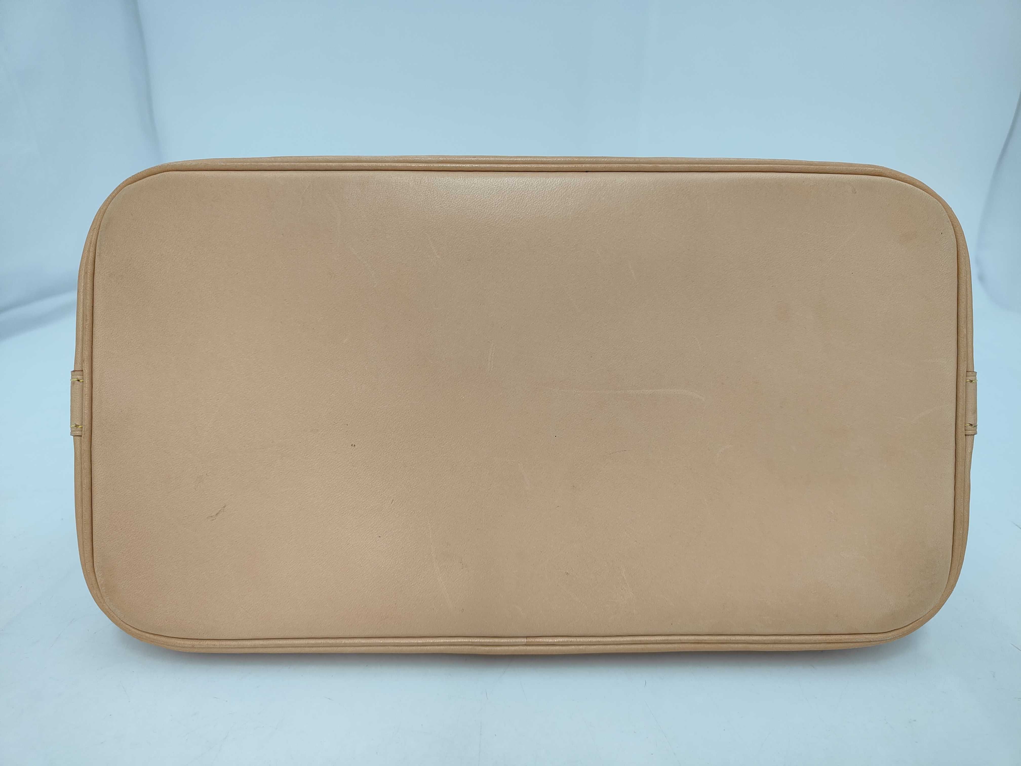 Monogram M40878 Alma MM Alma Handbag — view 8