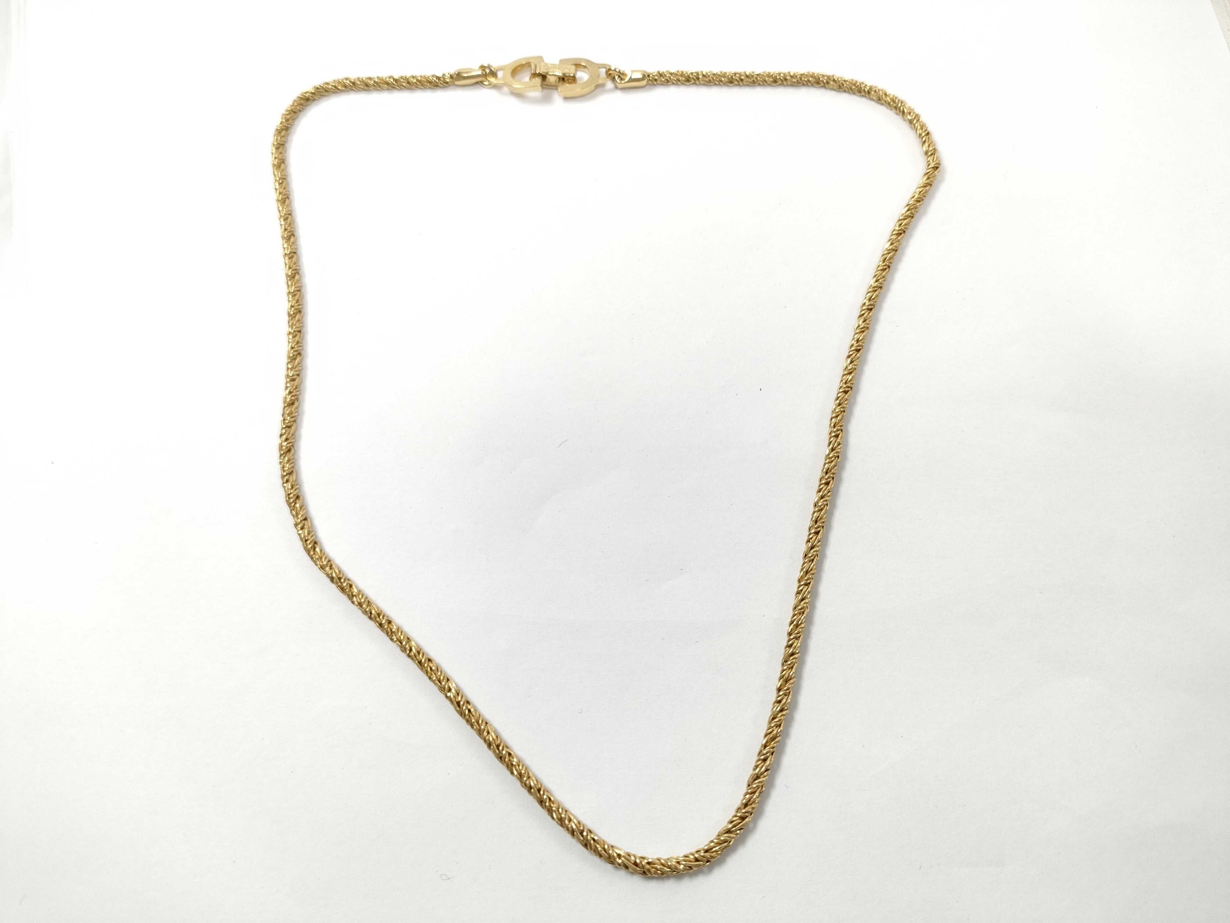 Necklace — view 4