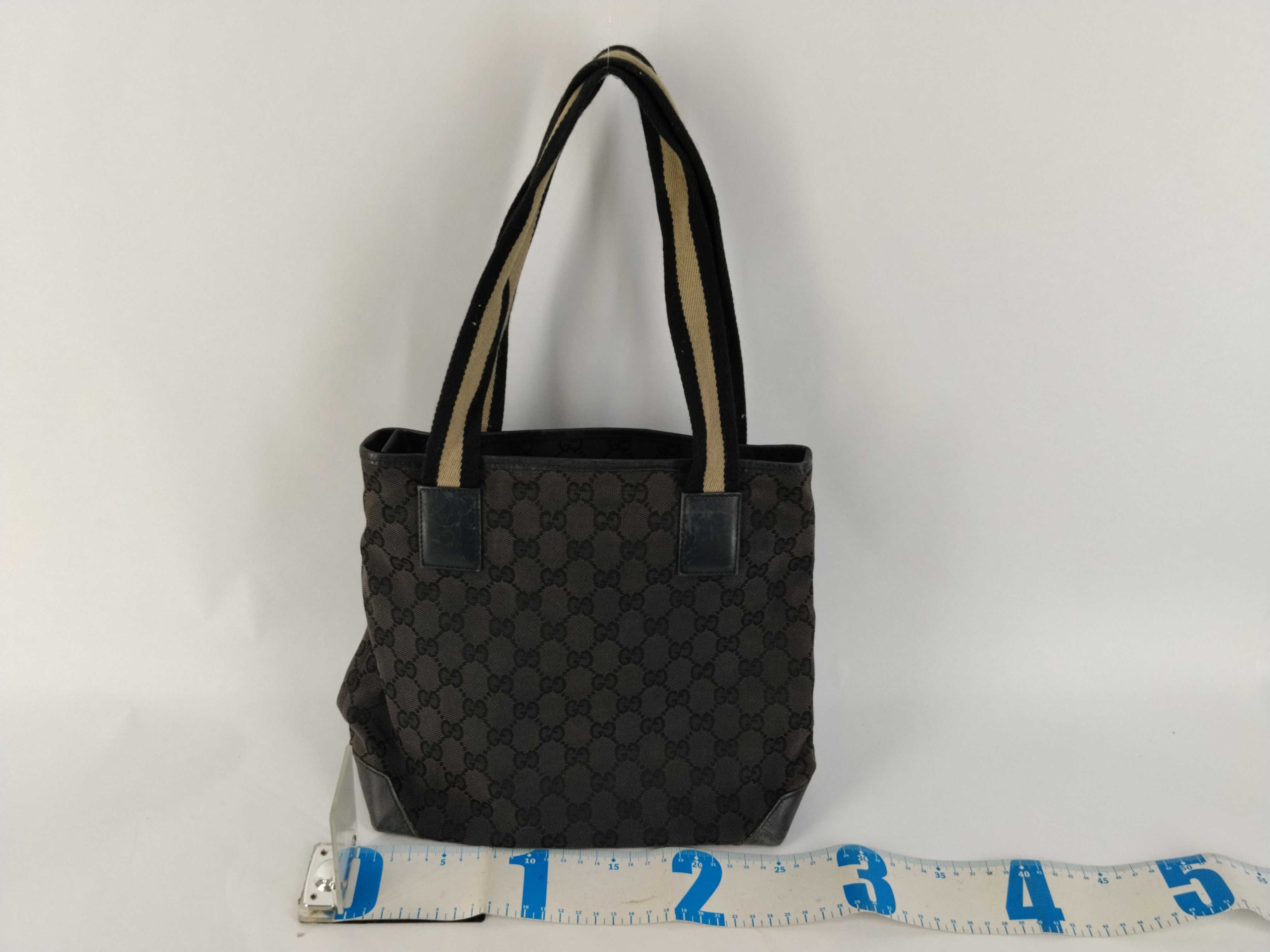 GG Canvas Gucci Tote Bag — view 2
