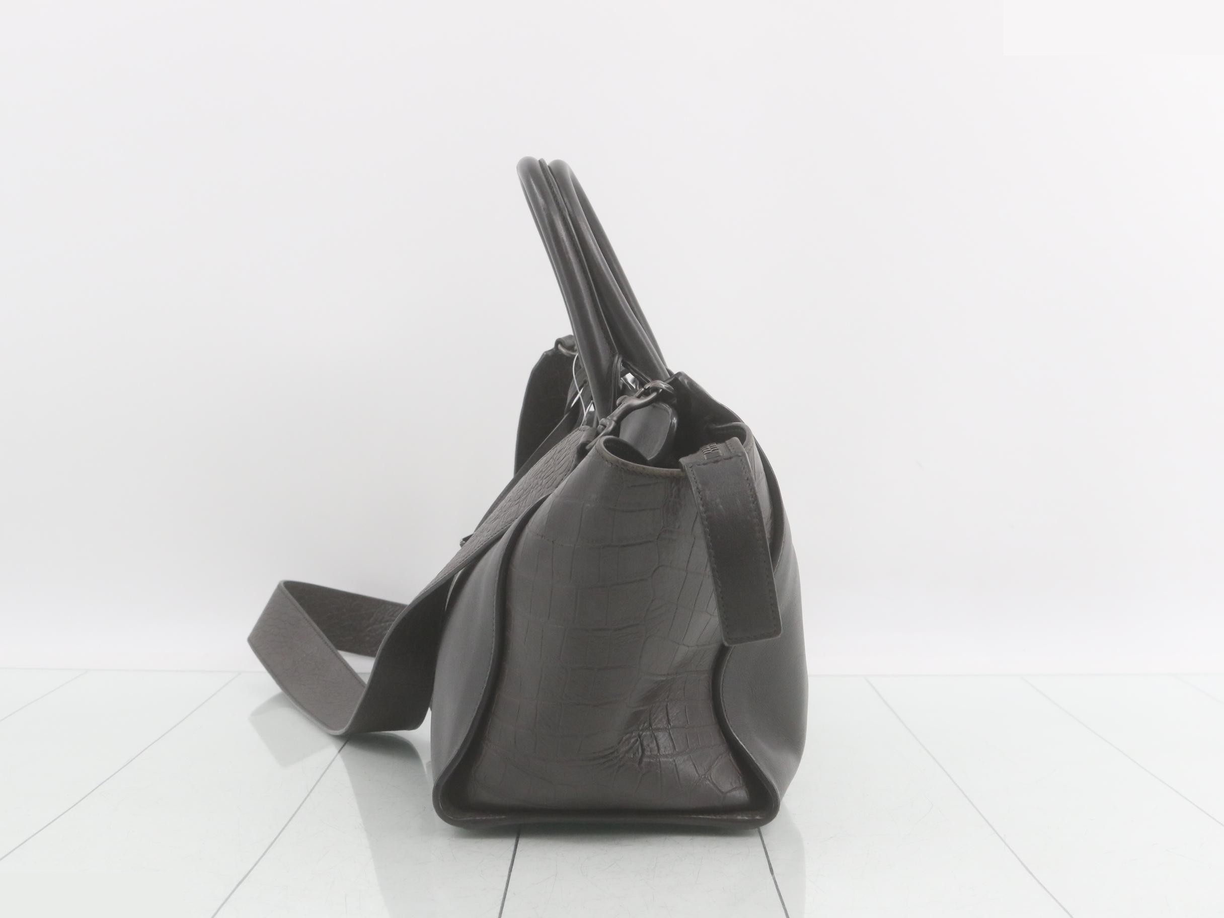 Downtown Cabas 2-way handbag, leather, crocodile embossed, with key ring. — view 3