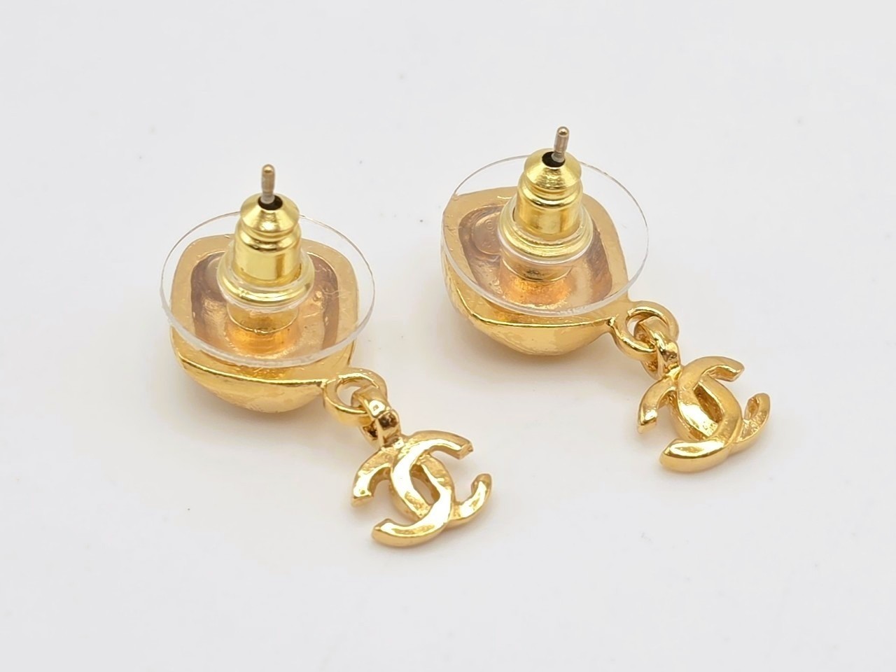 earrings — view 3