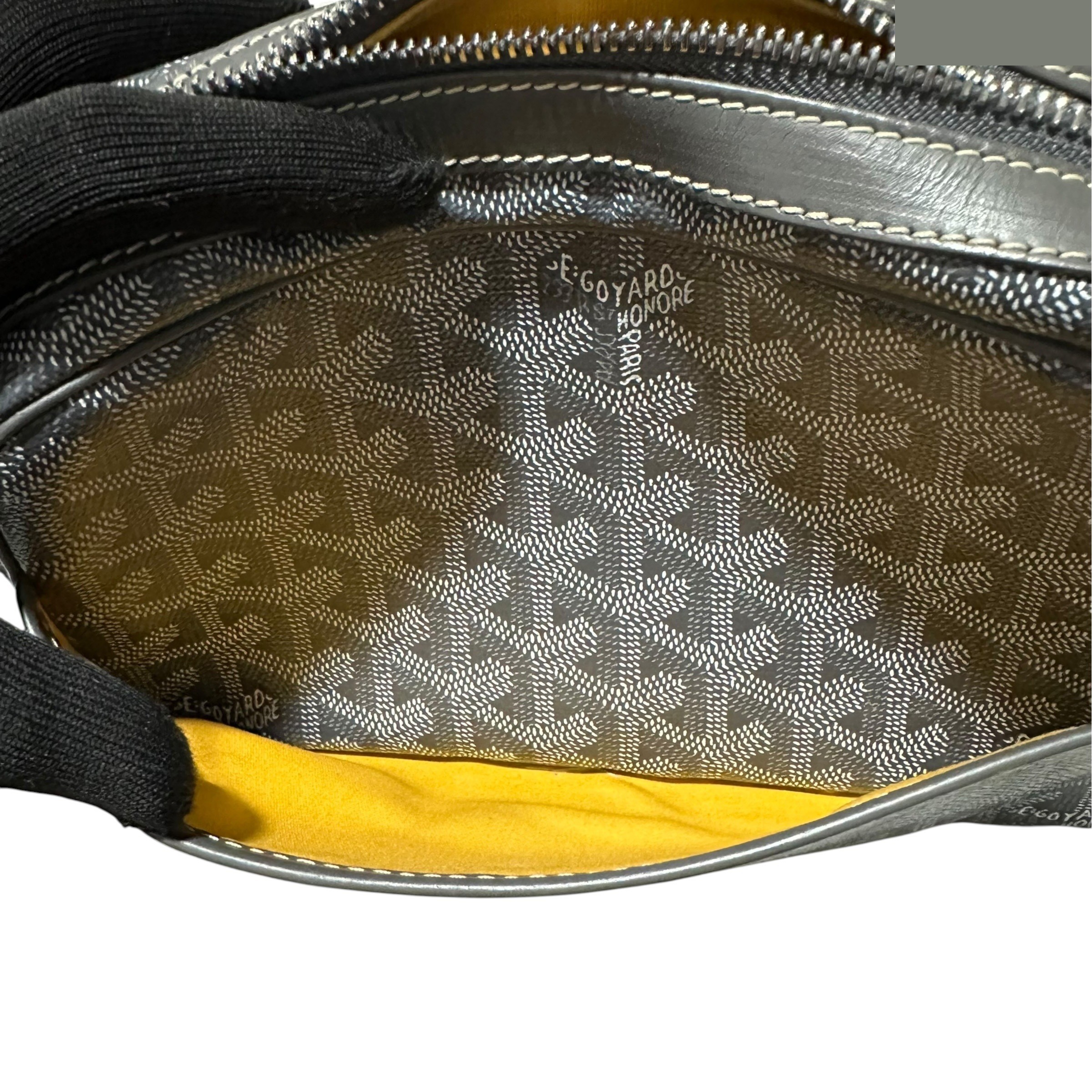 Cup Veil PM Shoulder Bag, Herringbone Print, Gray — view 12