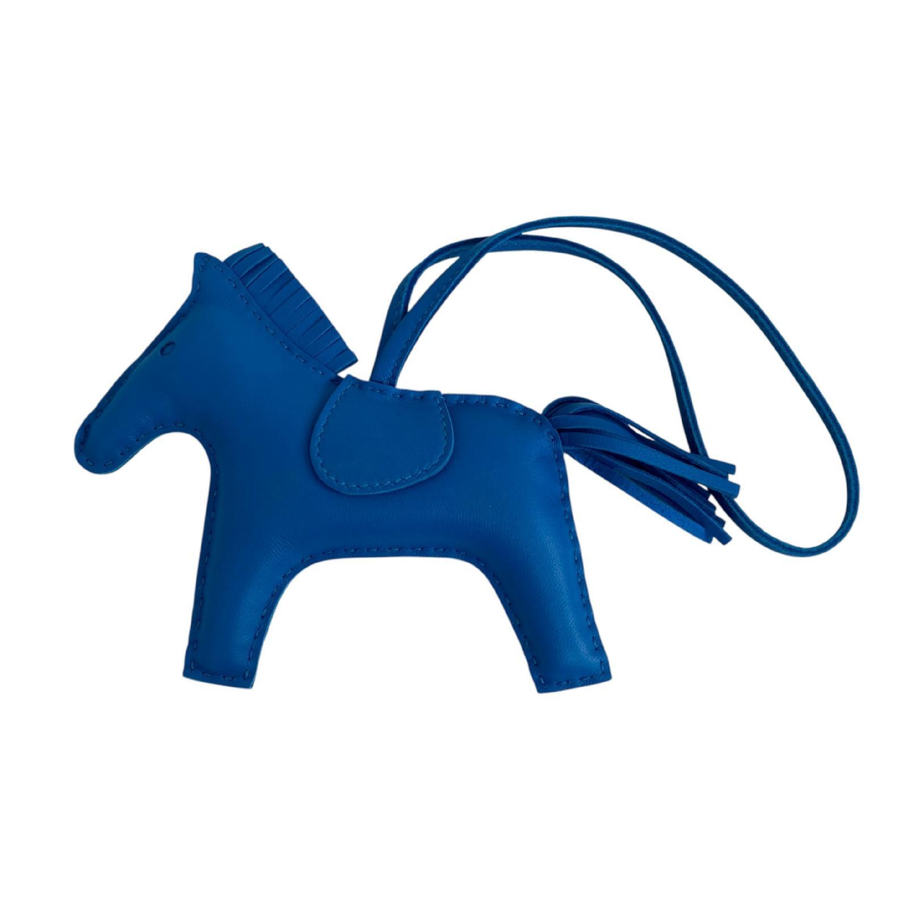 【*Shipped from: Hong Kong*】HERMES ( ) Blue Miro Lambskin Rodeo GM Stamp C Charm — view 2