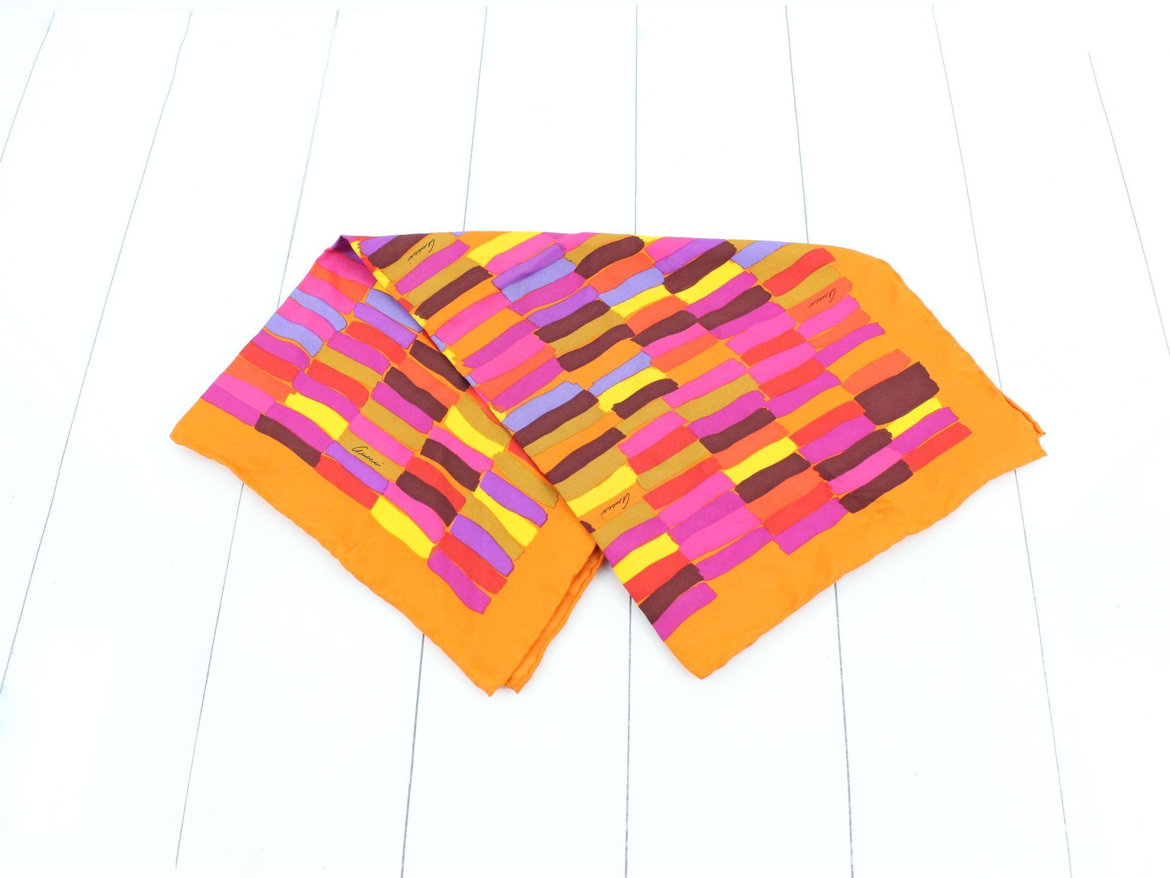 scarf — view 3
