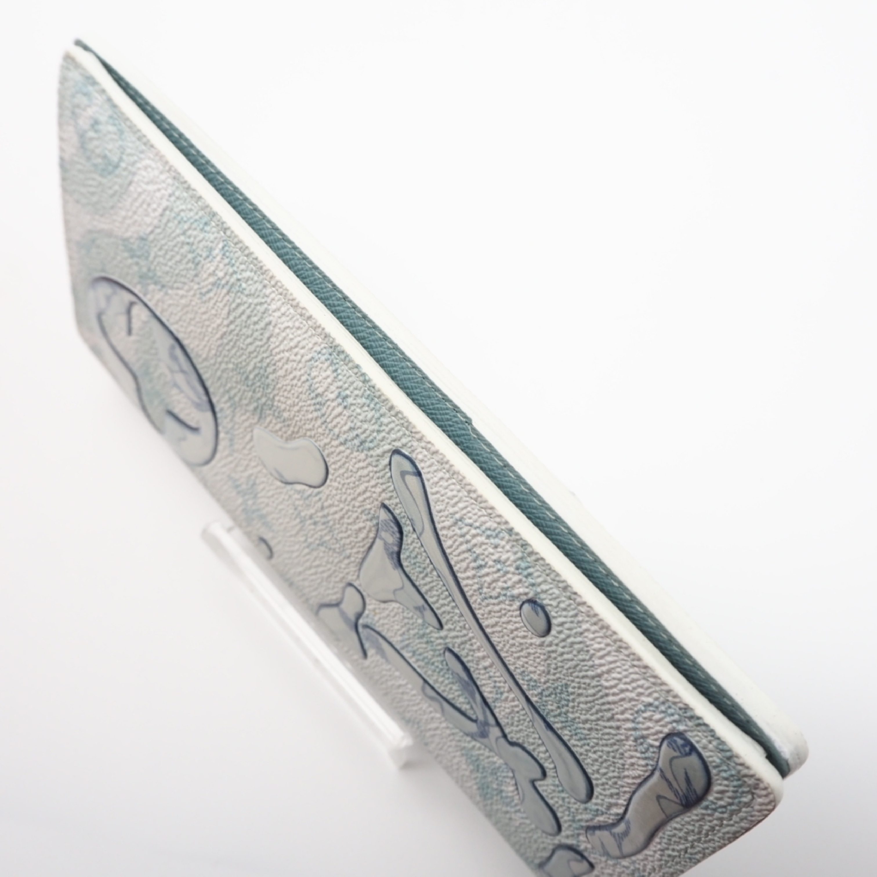M82306 Aqua Garden Portefeuille Brazza Wallet with dust bag and box — view 3