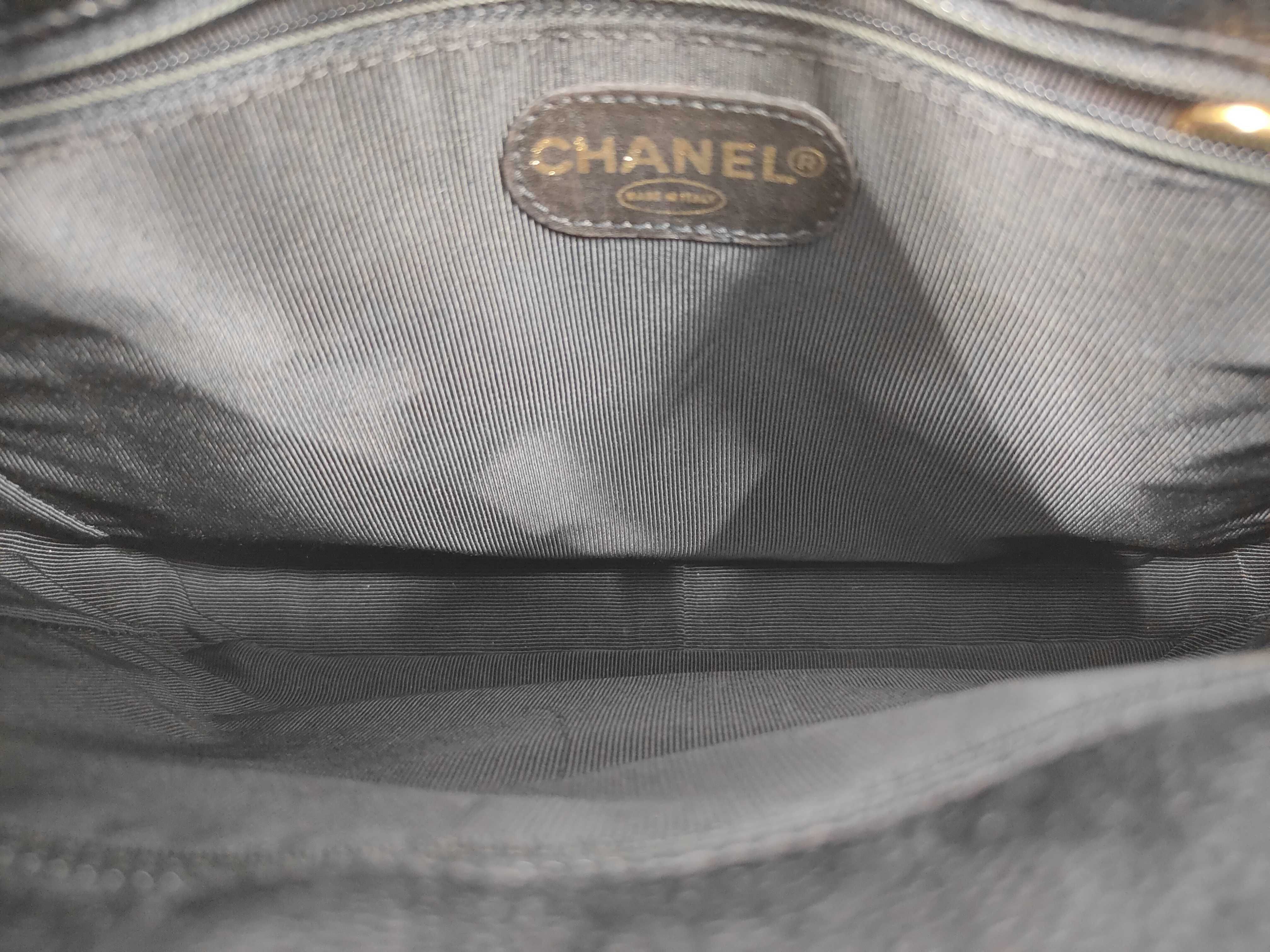 Caviar Skin Turnlock Semi-Shoulder Bag — view 8