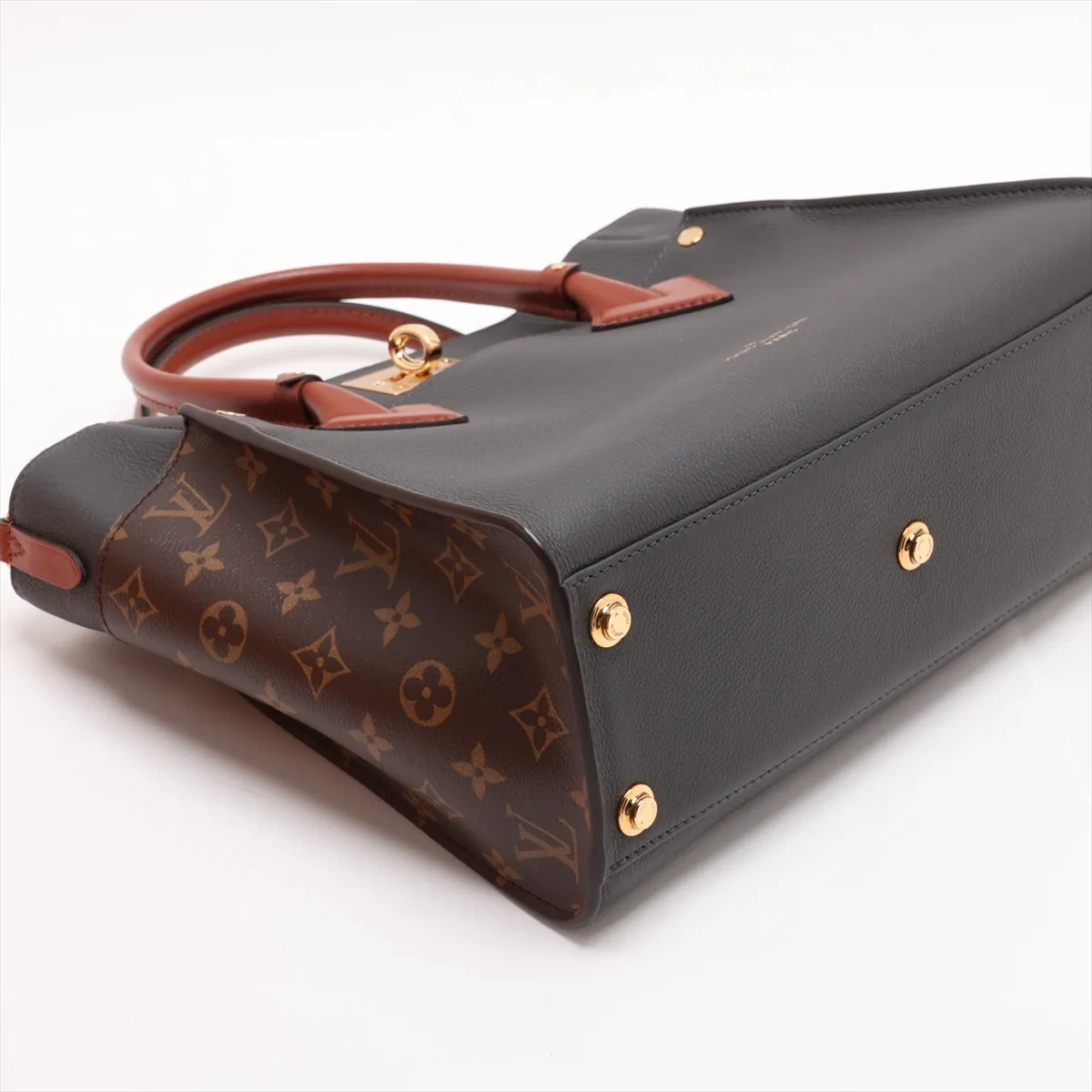 Monogram x Leather On My Side MM M56550 Gray x Brown (RFID detected) — view 4