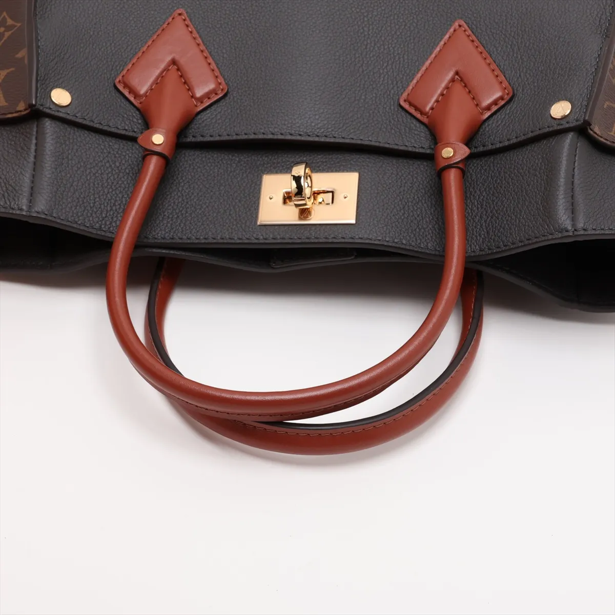 Monogram x Leather On My Side MM M56550 Gray x Brown (RFID detected) — view 5