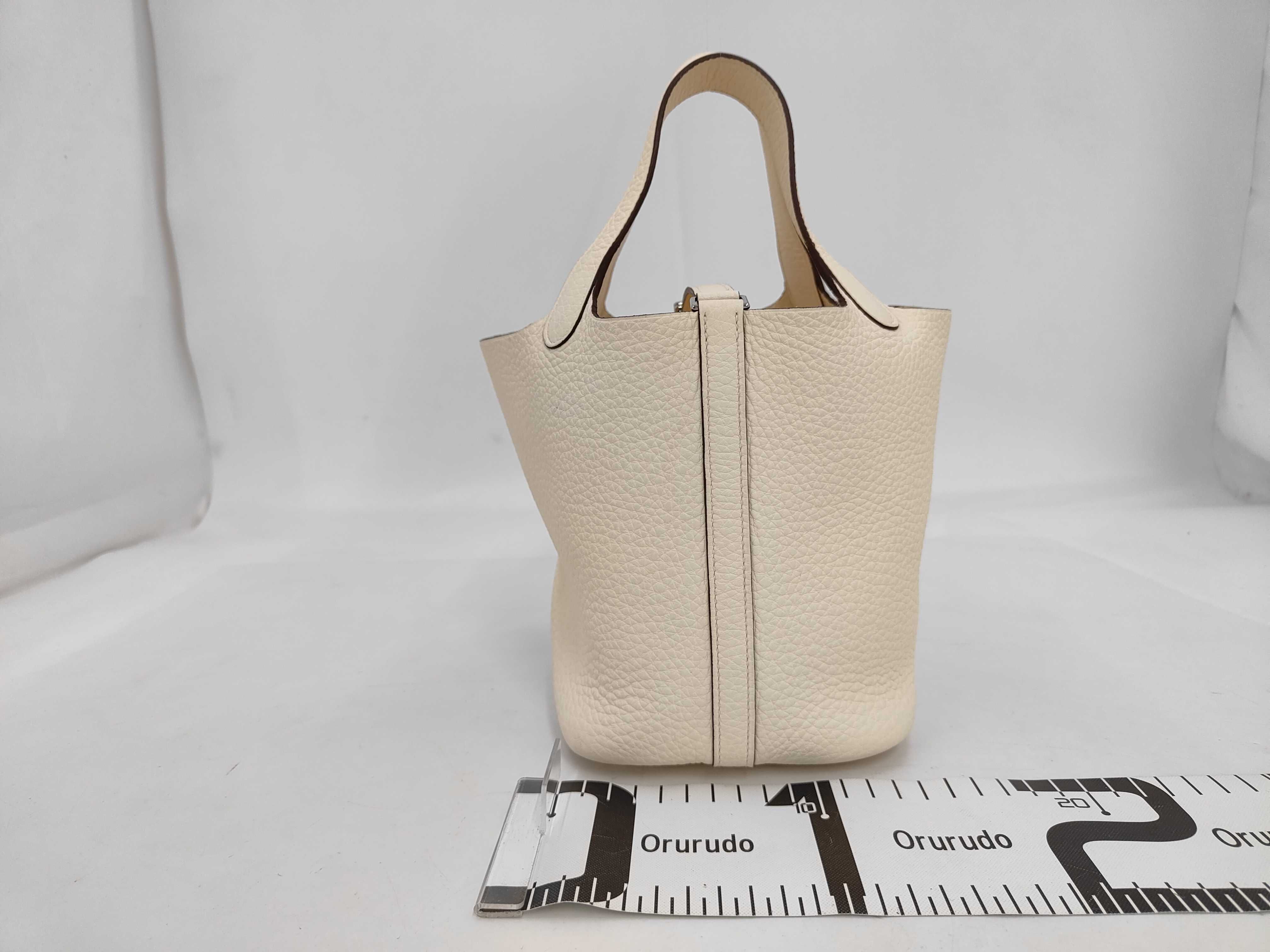 Picotin Lock 18 PM Taurillon Clemence Leather, Nata Leather, Silver Hardware, Z: 2021 Handbag — view 2