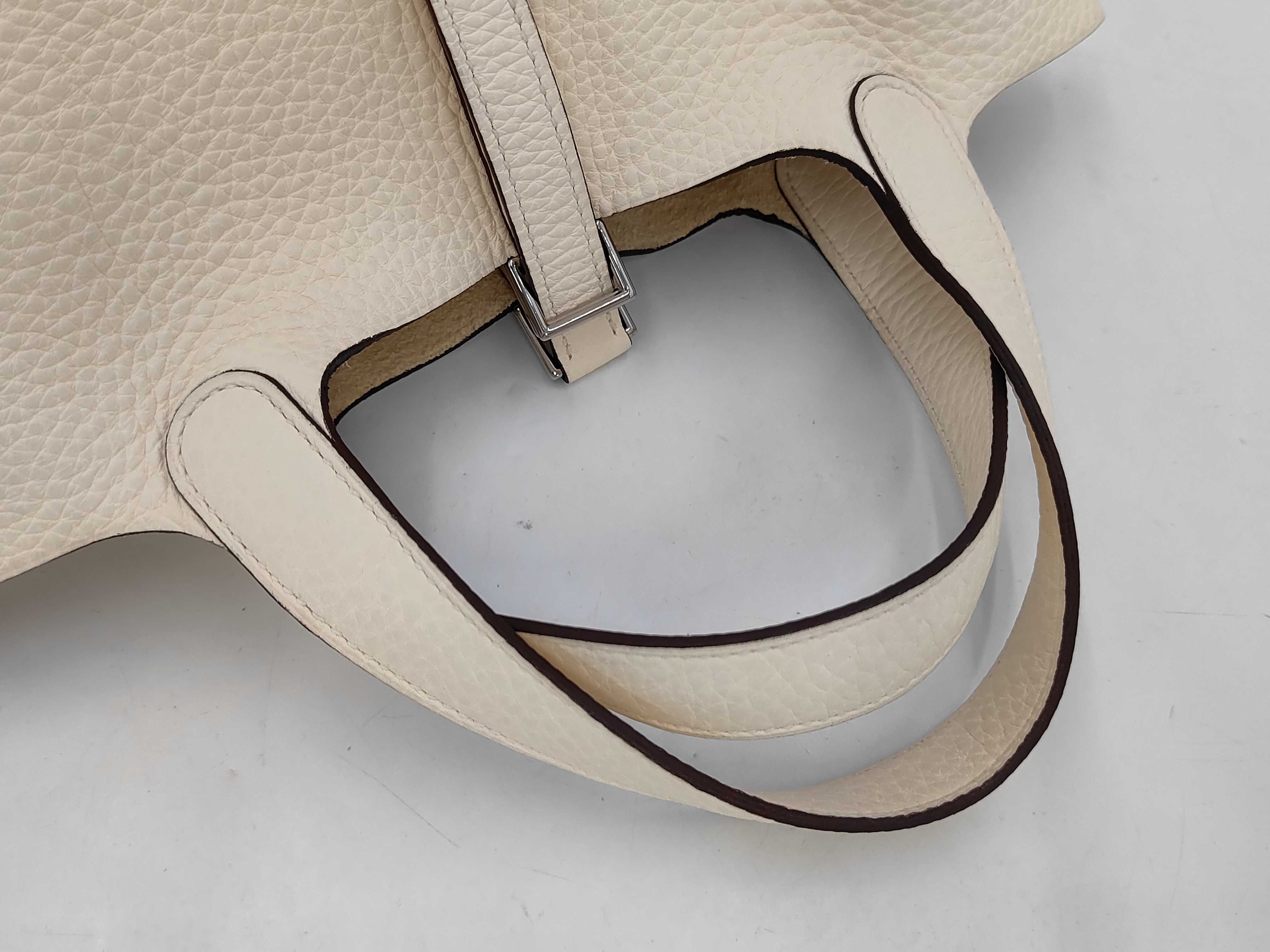 Picotin Lock 18 PM Taurillon Clemence Leather, Nata Leather, Silver Hardware, Z: 2021 Handbag — view 3