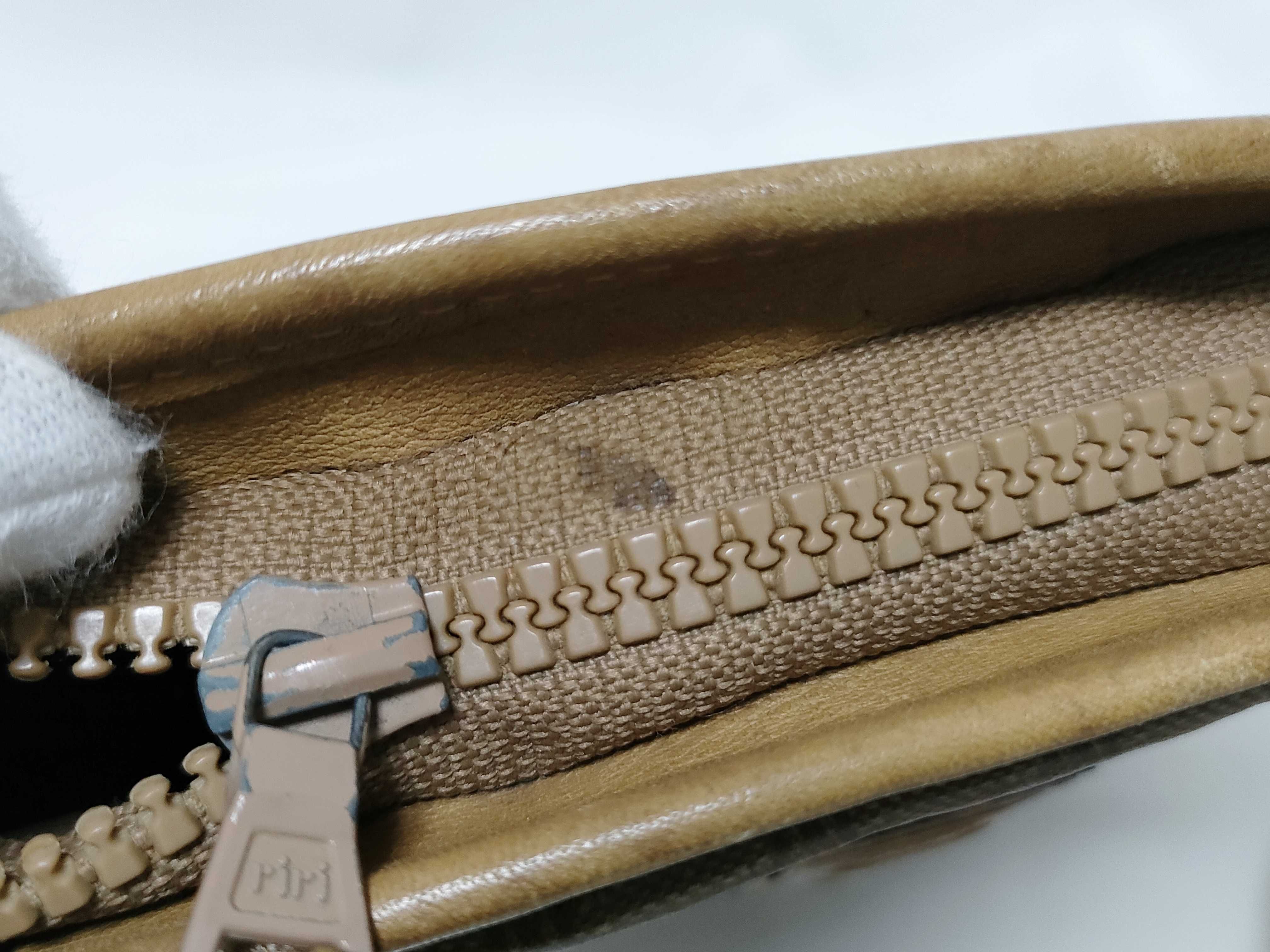 Triomphe Shoulder Bag — view 6