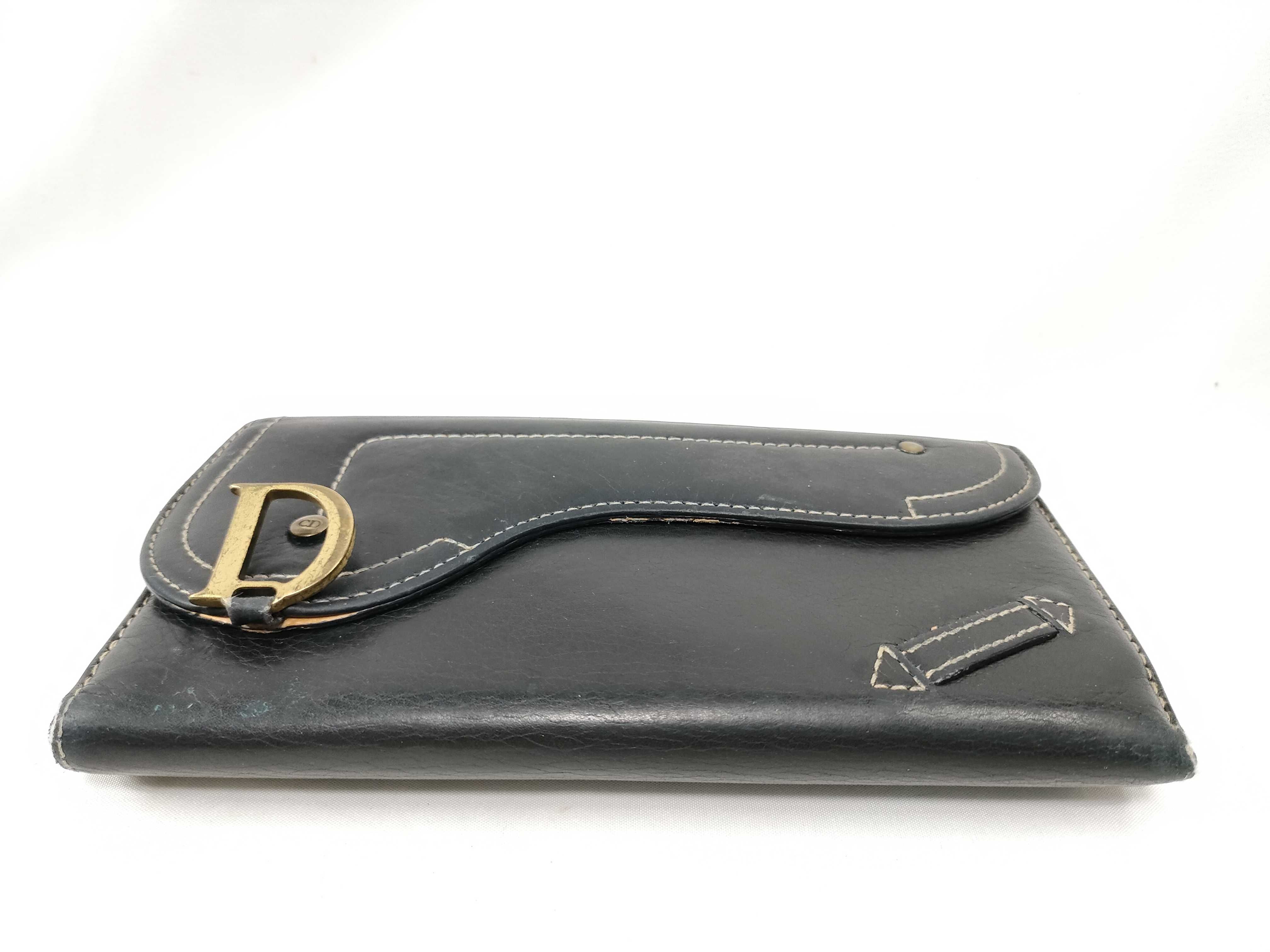 wallet — view 3