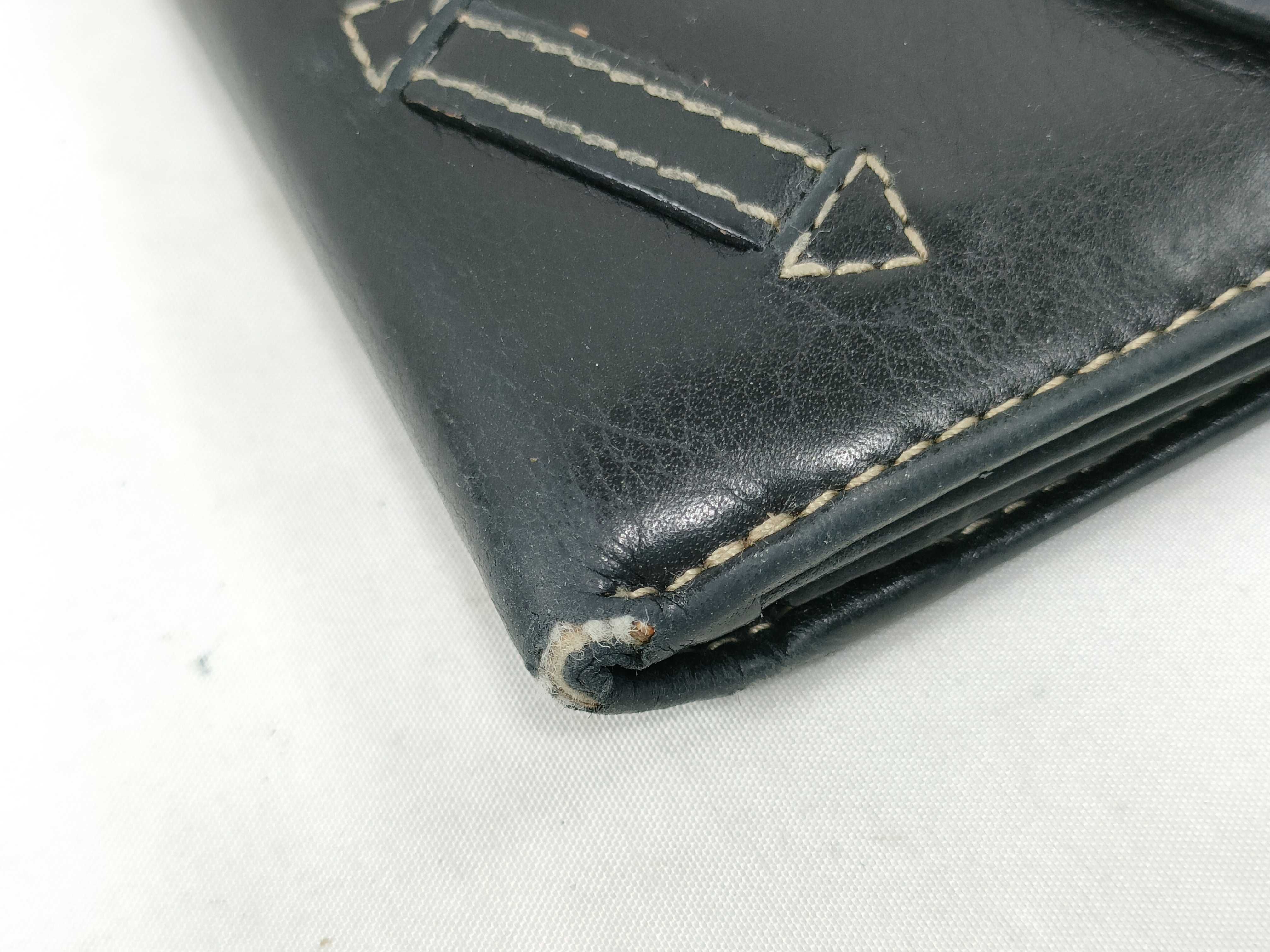 wallet — view 4