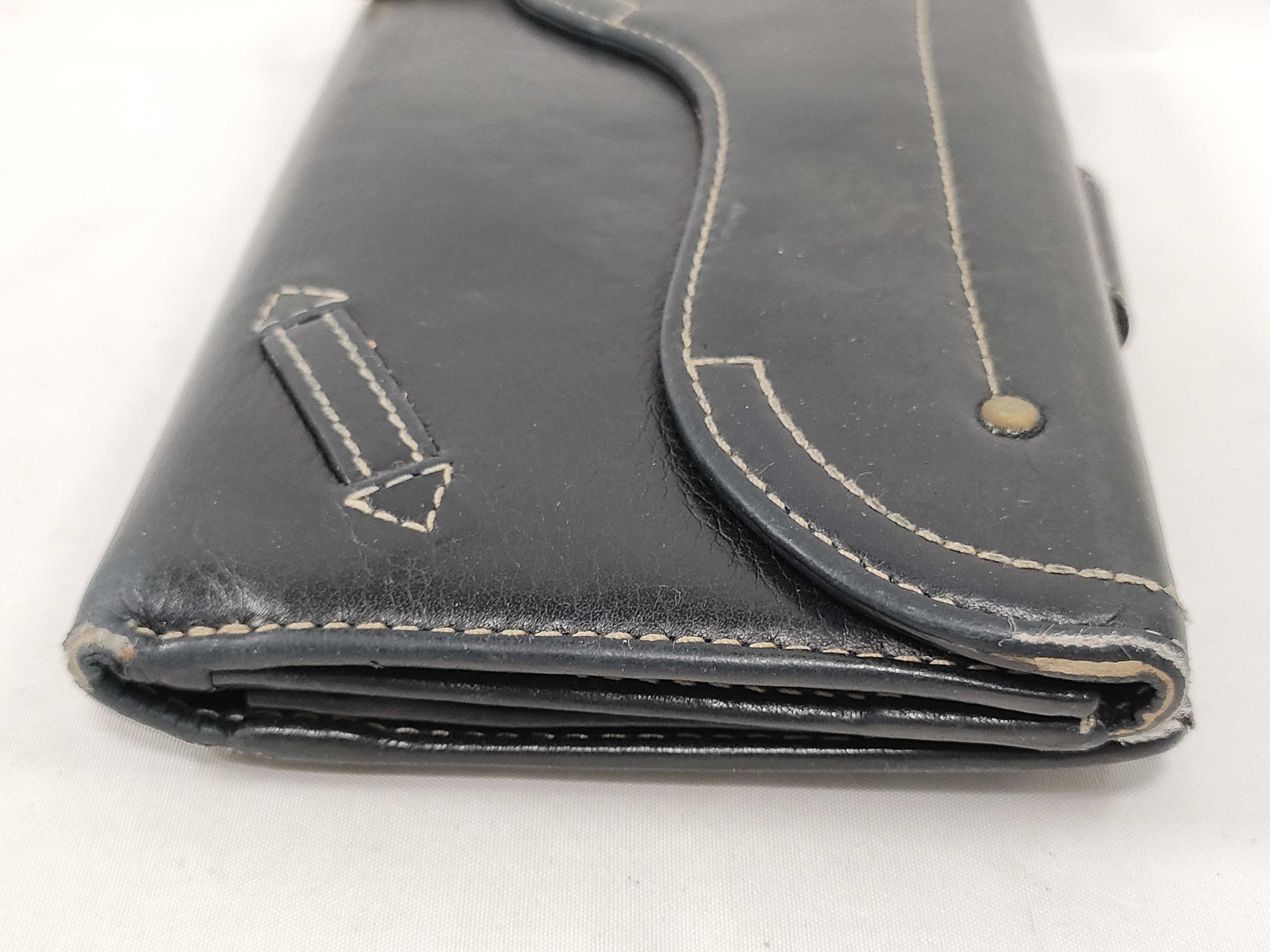 wallet — view 5