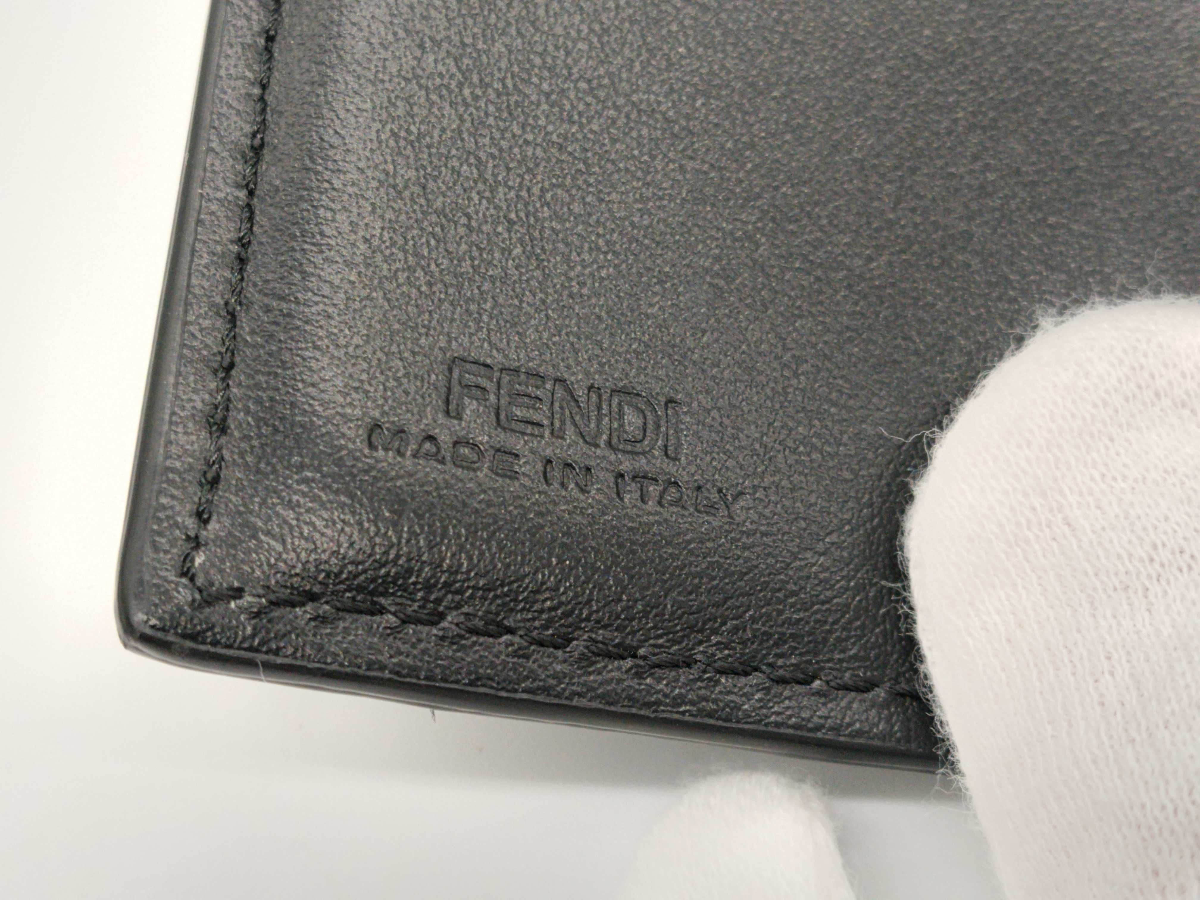 wallet — view 8