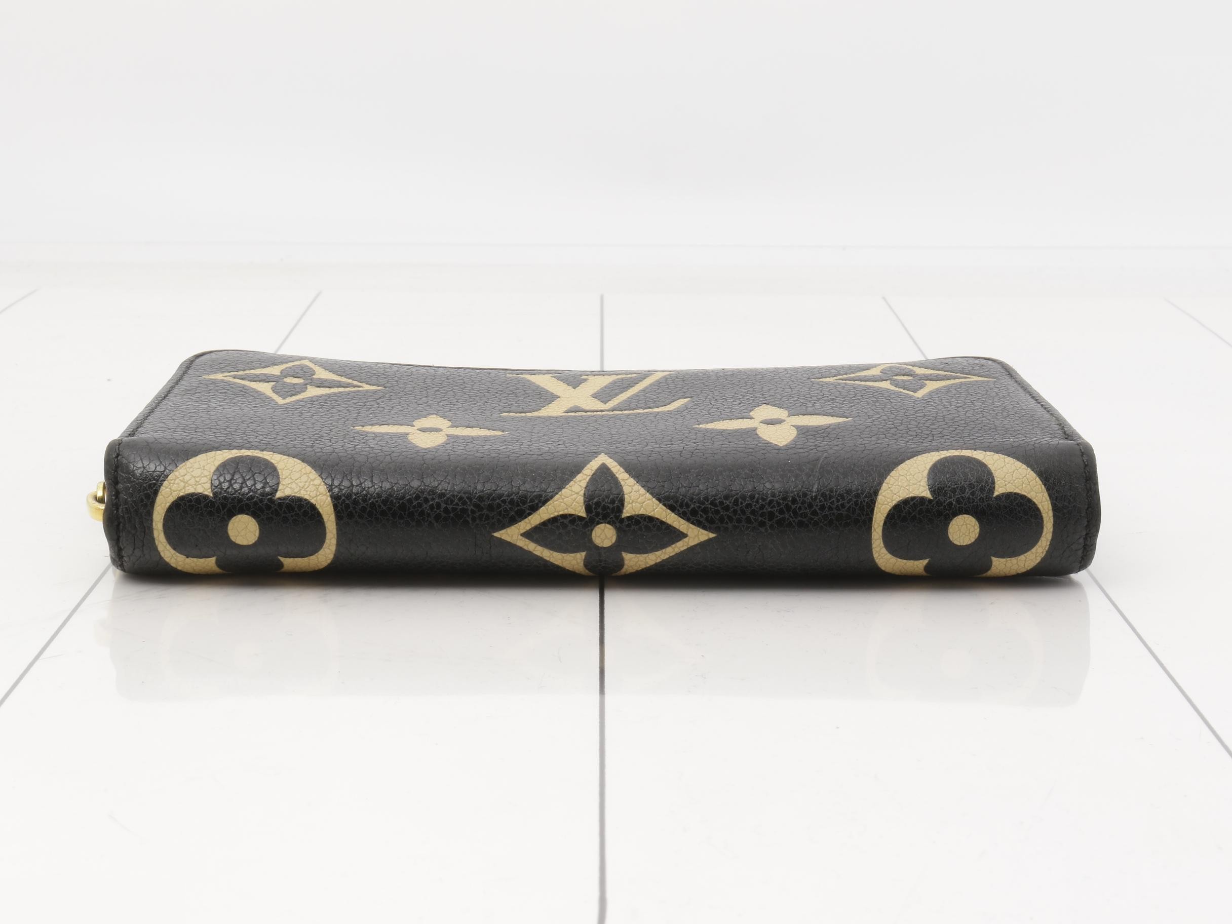Long Wallet — view 3