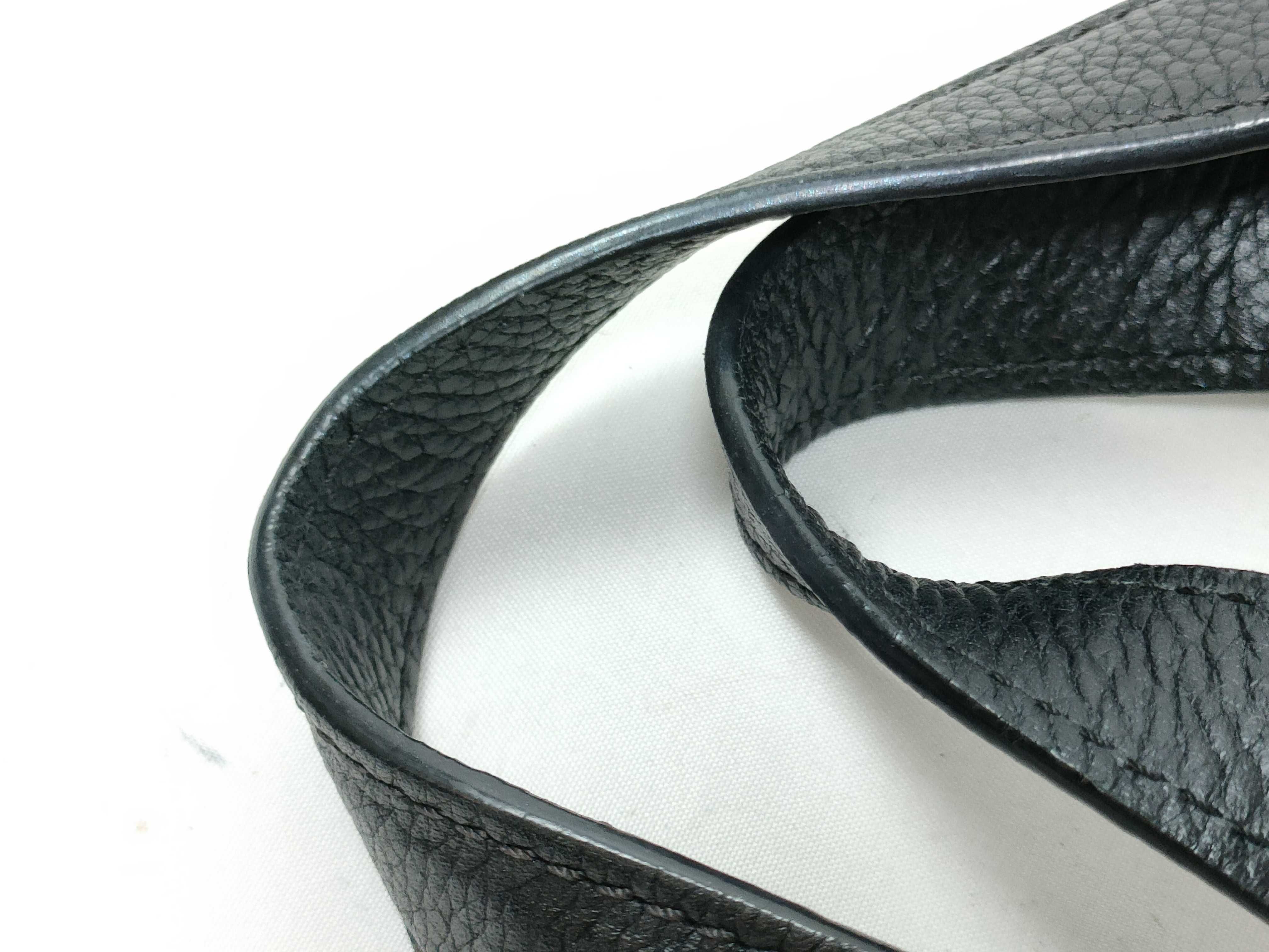 Paraty Medium Handbag — view 8