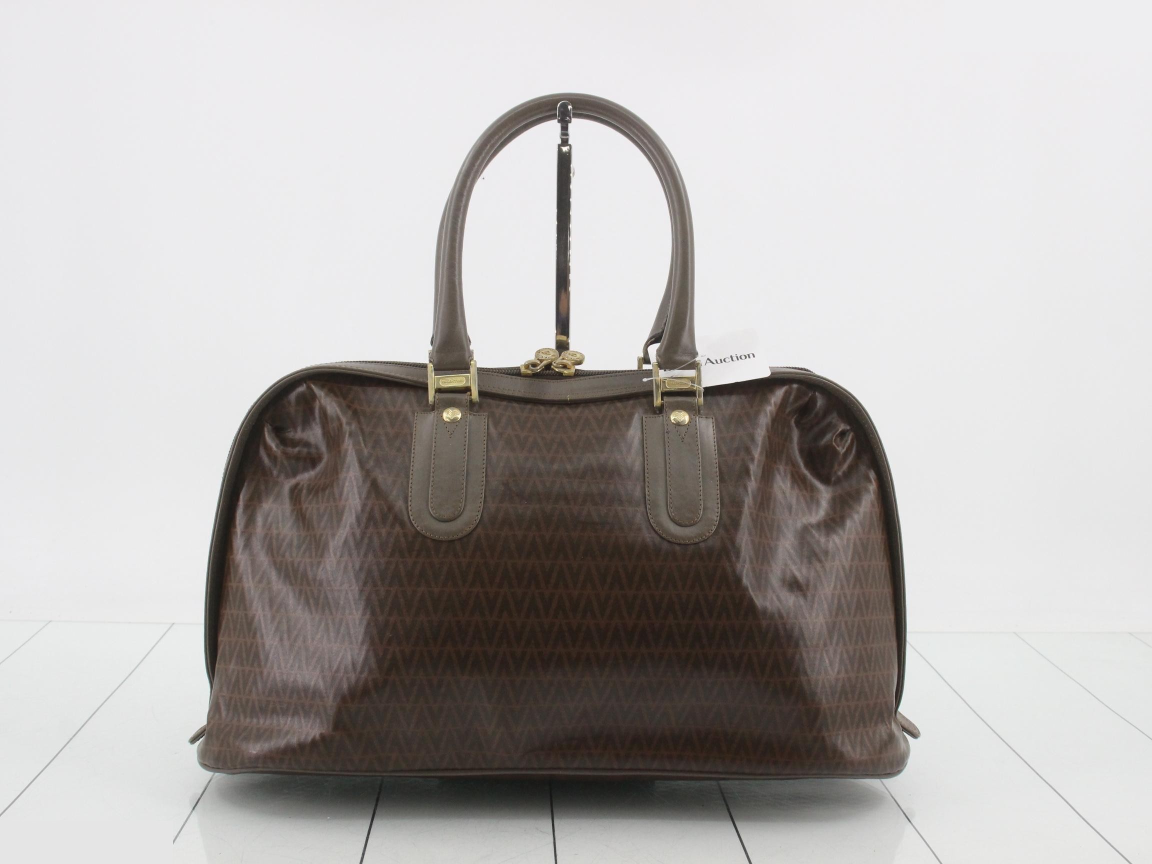 Other lines: Bags and Boston bags — view 2