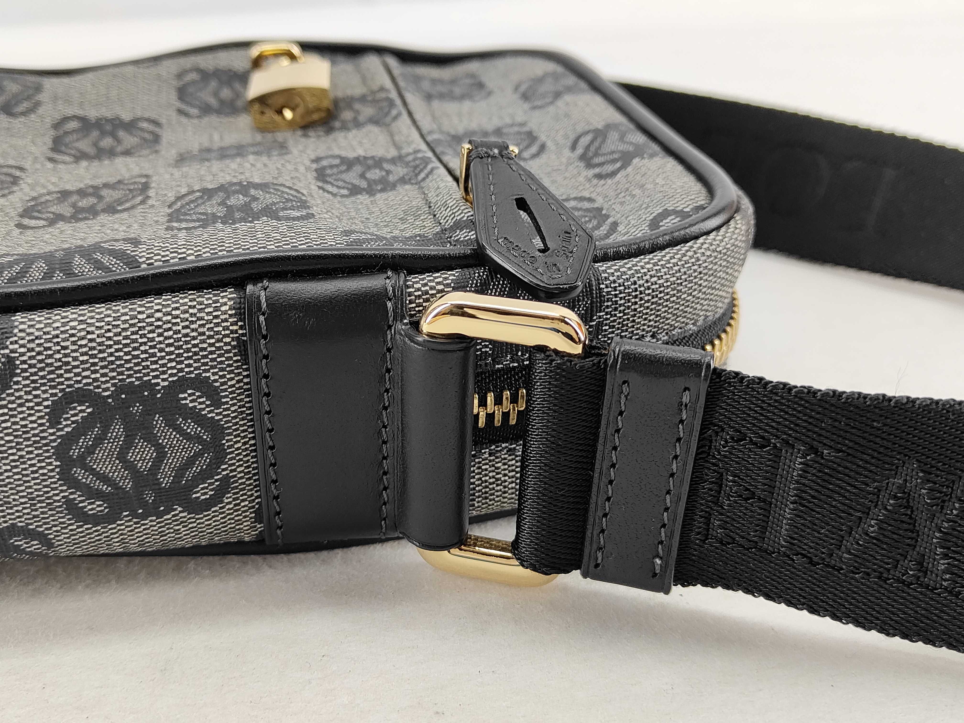 Anagram Pattern Shoulder Bag — view 6
