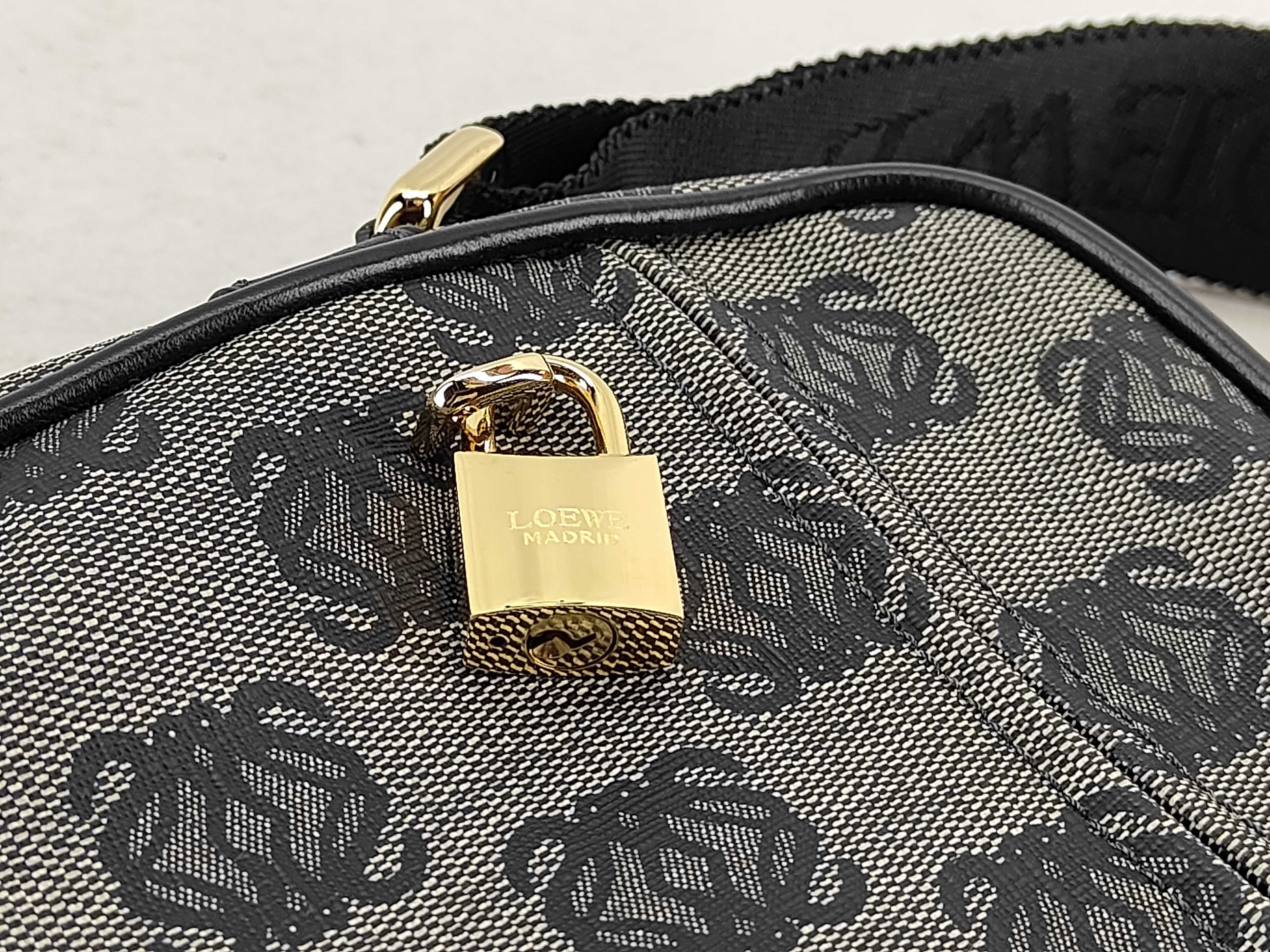 Anagram Pattern Shoulder Bag — view 7