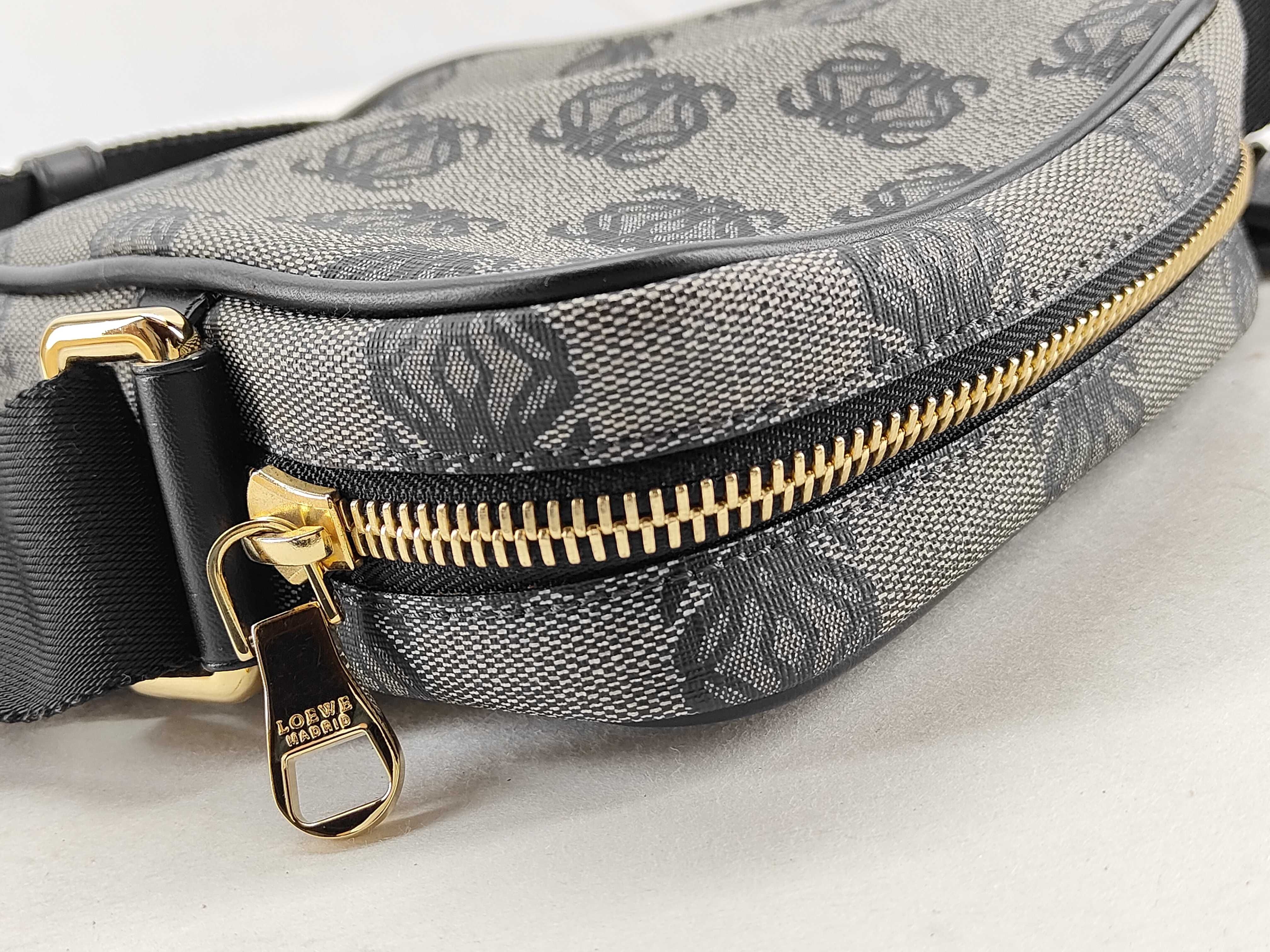 Anagram Pattern Shoulder Bag — view 10