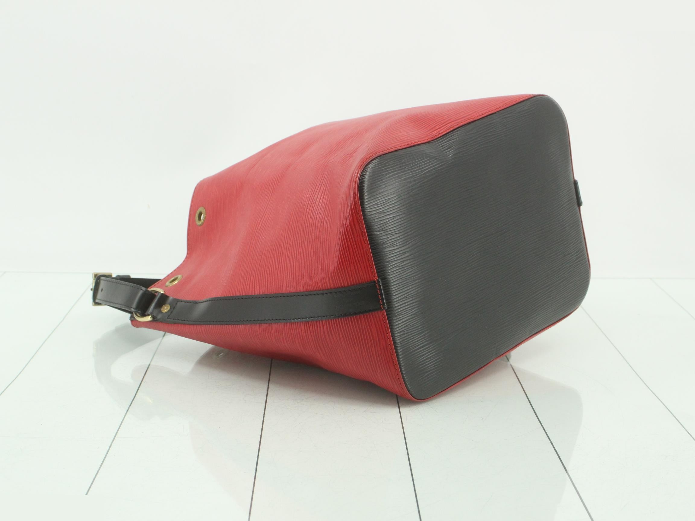 Epi Shoulder Bag — view 5