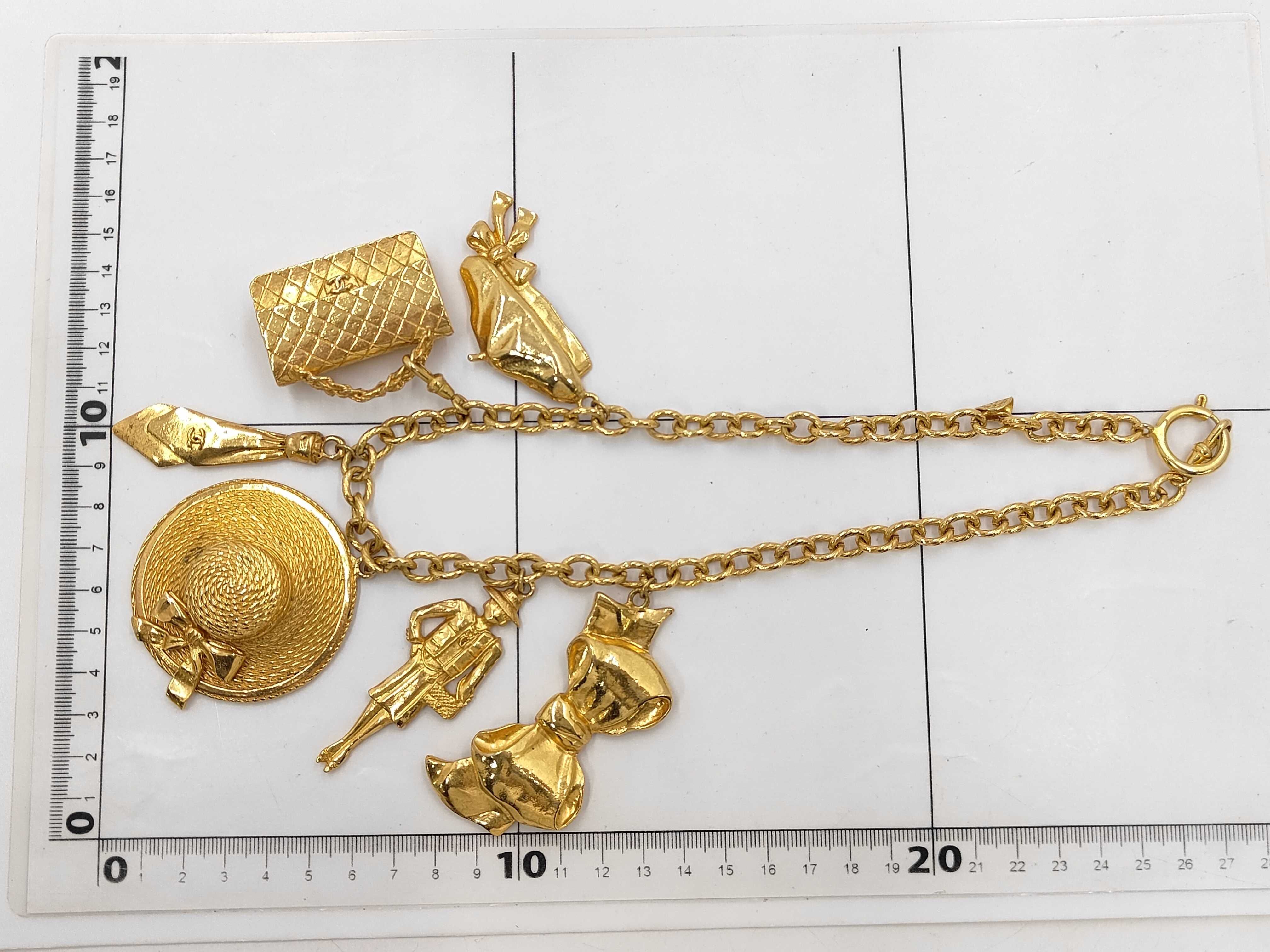 Icon Vintage Necklace — view 7