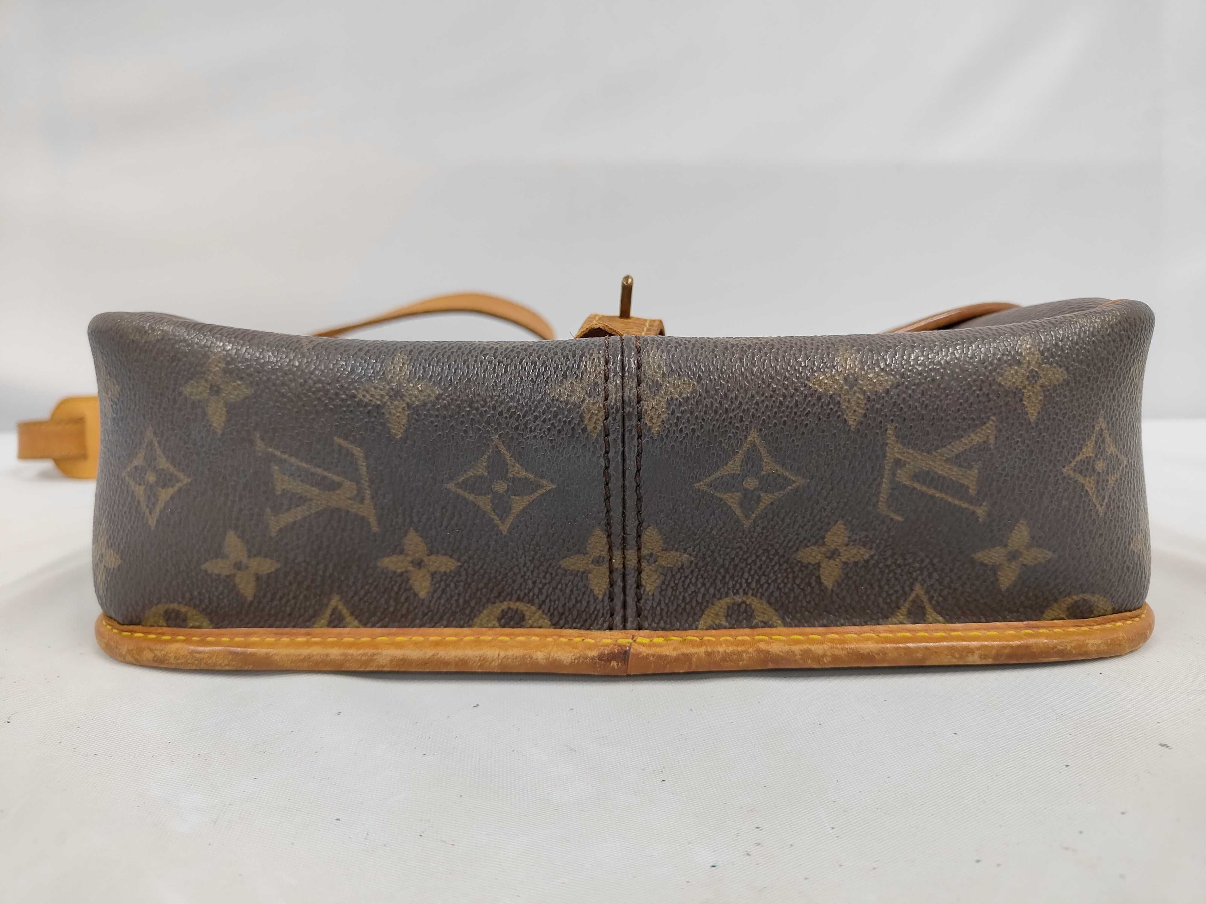 M42250 Monogram Sologne Shoulder Bag — view 3