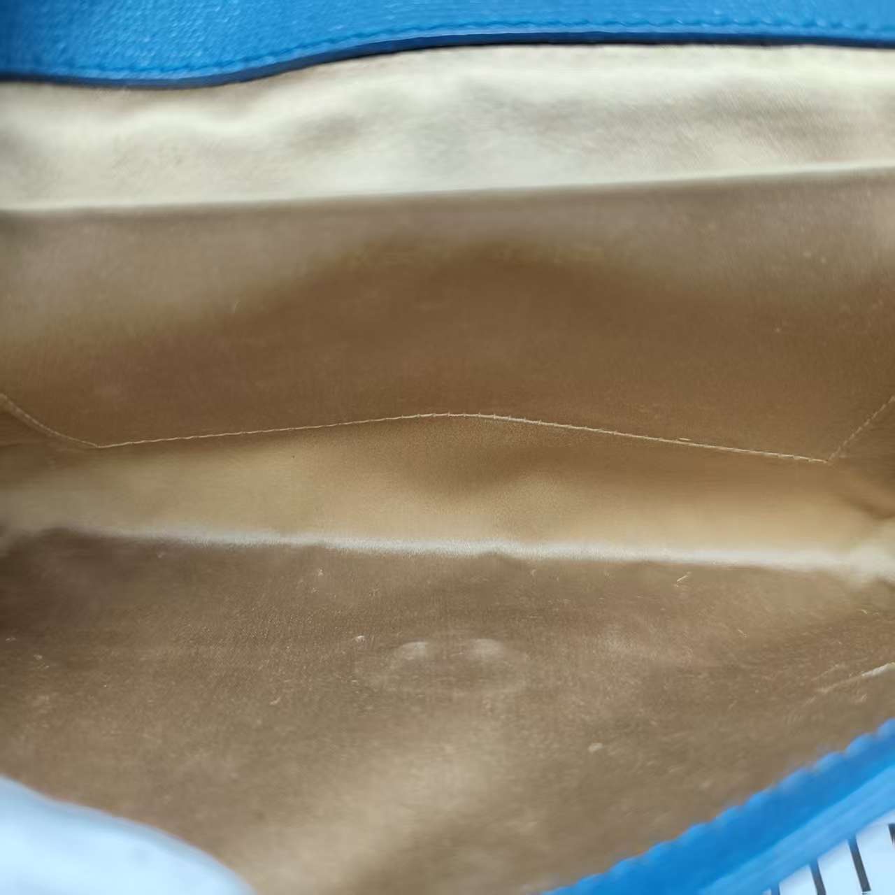 【*Shipped from: China*】Yves Saint Laurent Y-Line Leather Clutch Bag — view 7