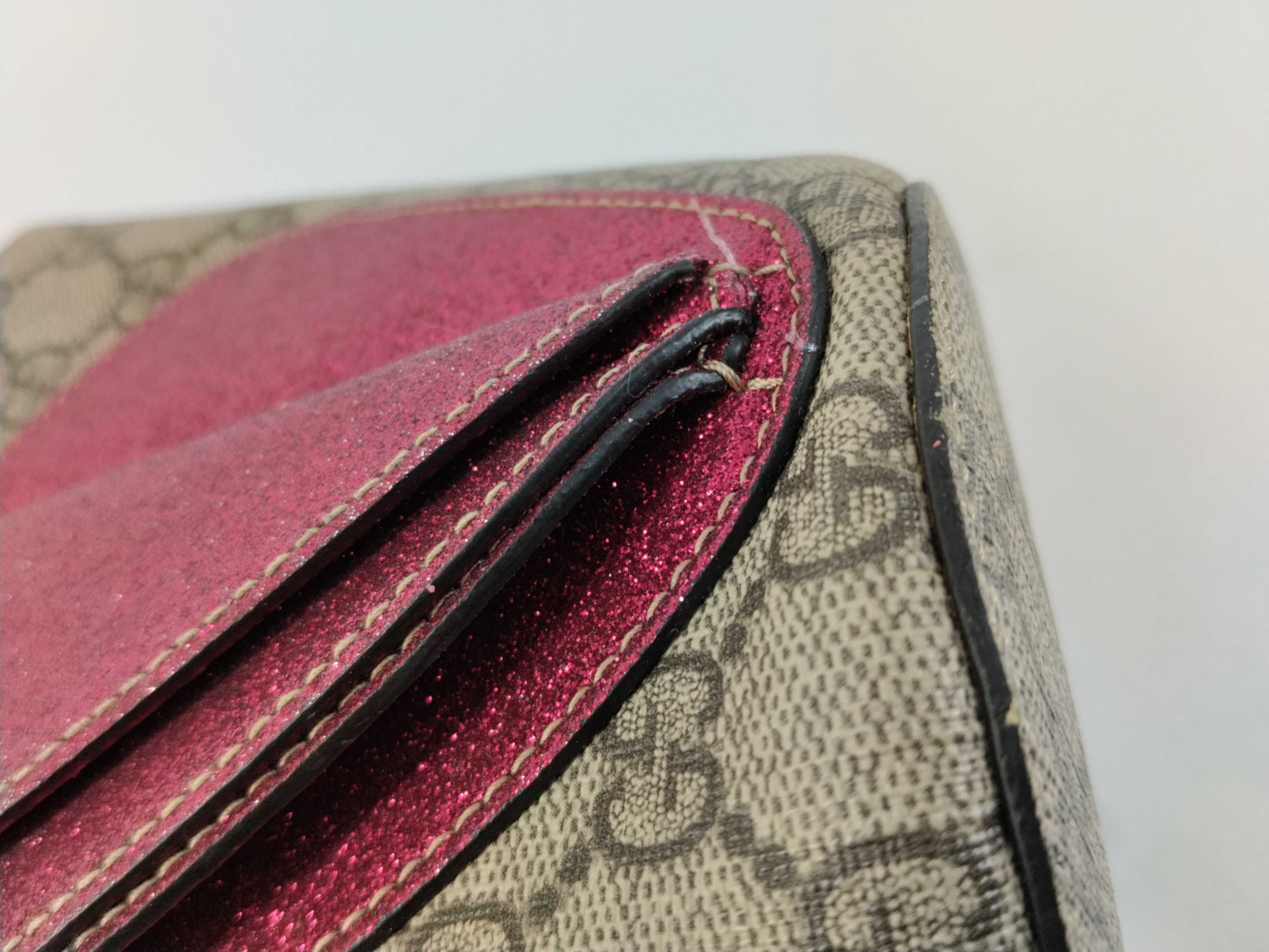 GG Supreme GUCCI GG Supreme Handbag — view 13
