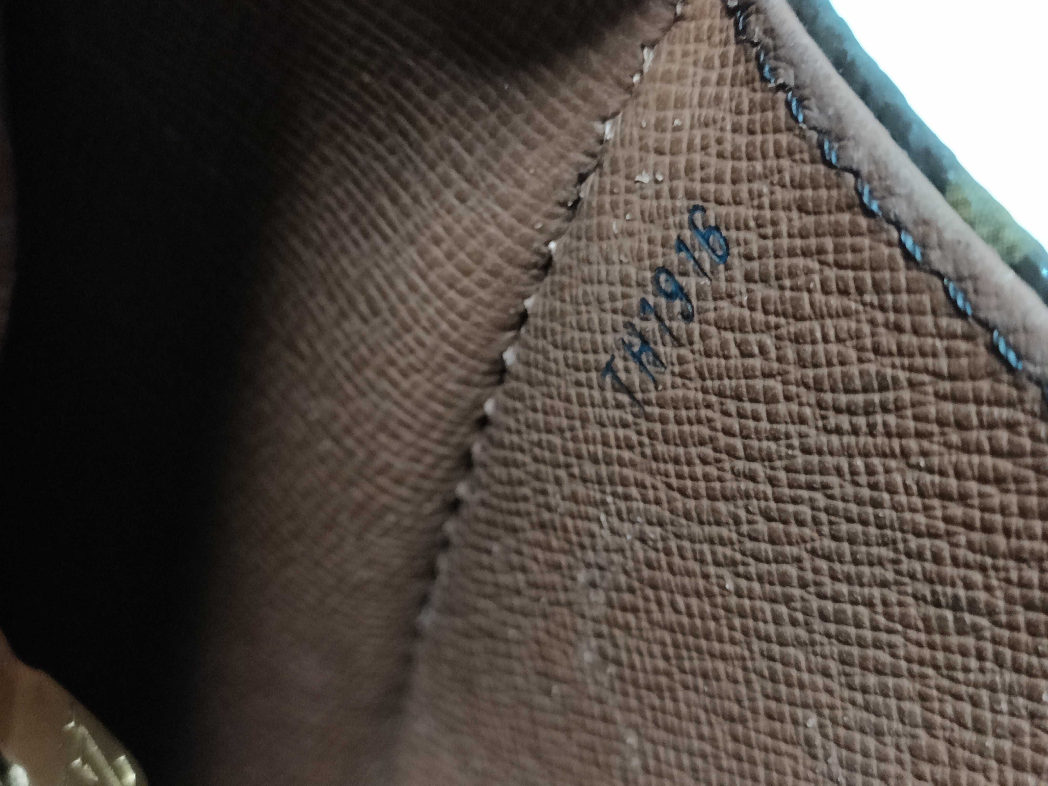 Monogram M40710 Saint Cloud MM Shoulder Bag — view 15