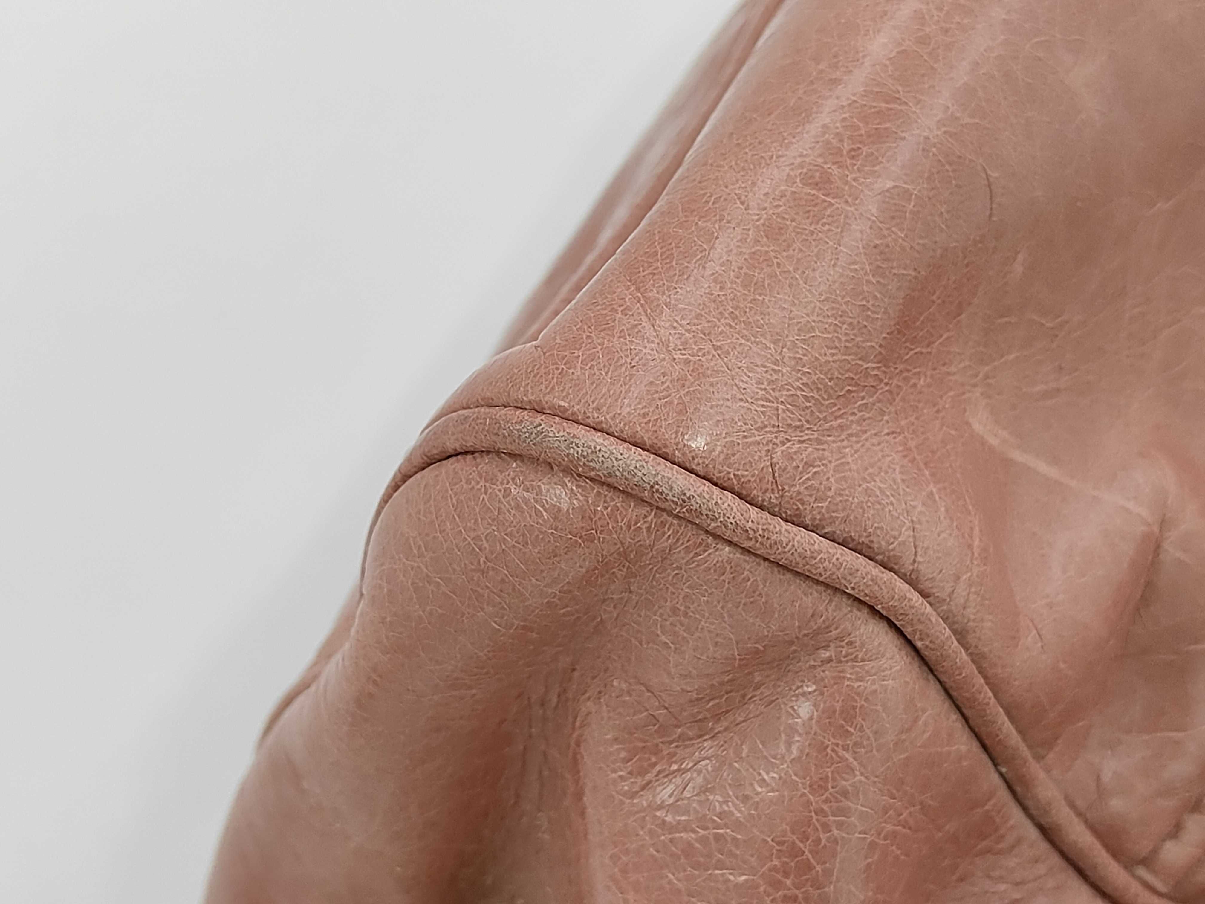 Vitello Shine Leather Pink 2-Way Handbag with Shoulder Strap — view 3