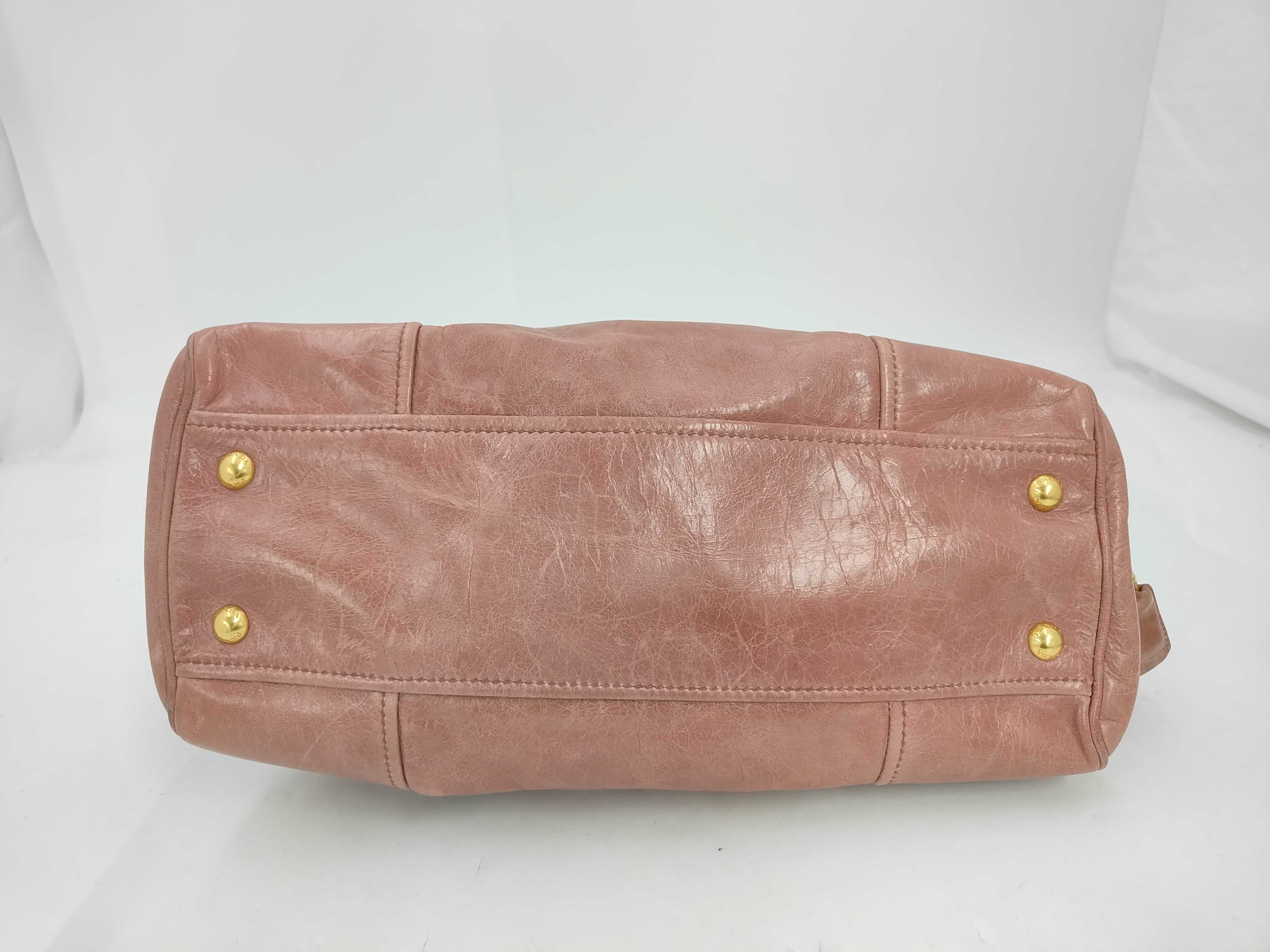Vitello Shine Leather Pink 2-Way Handbag with Shoulder Strap — view 4
