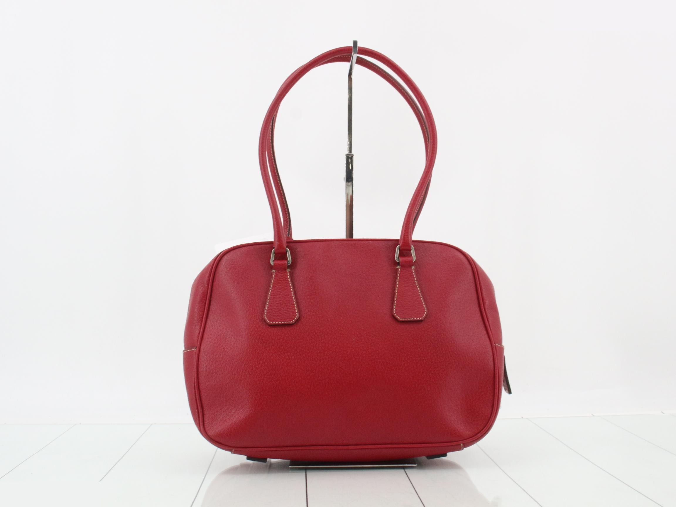 Pigskin bowling bag/handbag with clochette — view 2