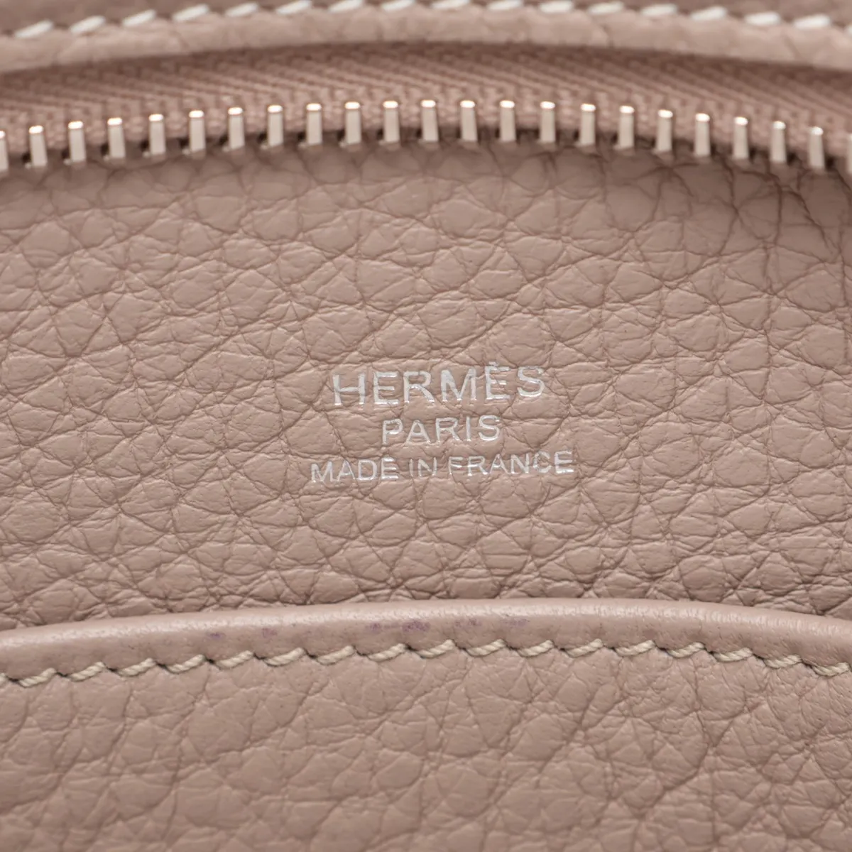 Hermès Good News GM Taurillon Clemence Tourterelle Grey Silver Hardware M: 2009 — view 9
