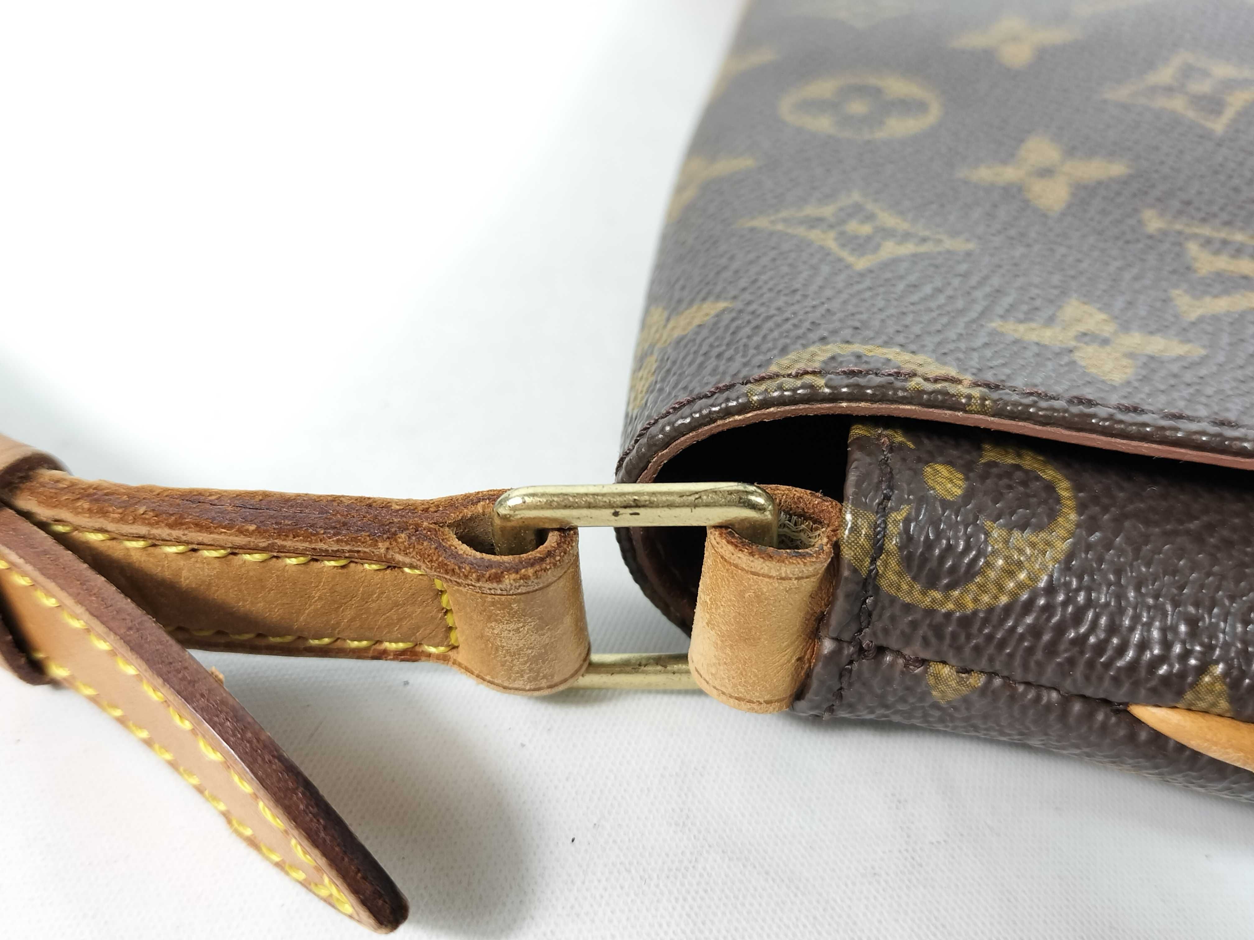 Monogram Louis Vuitton Musette Tango Shoulder Bag — view 4