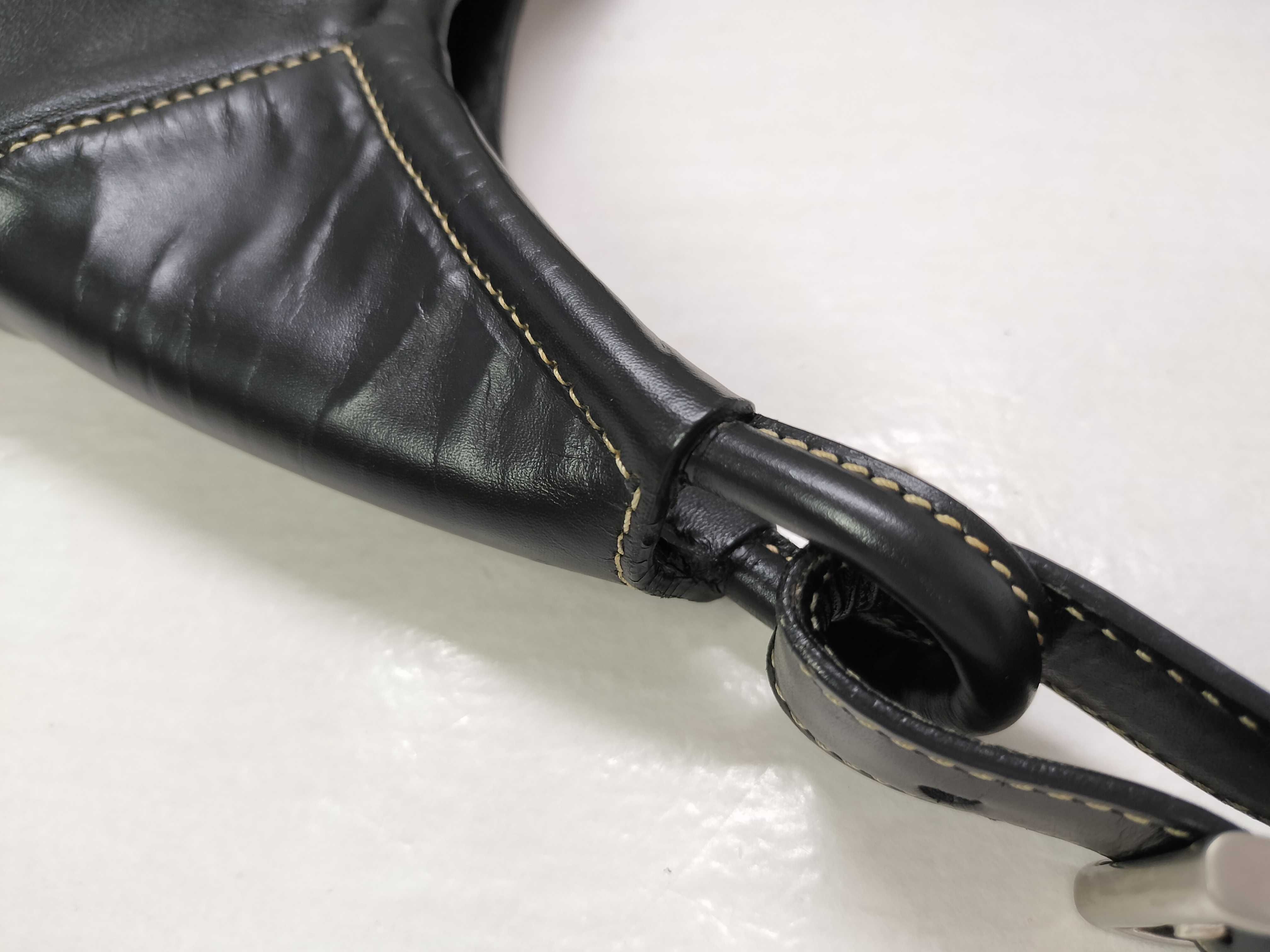 leather shoulder bag, black, serial number 22. — view 5