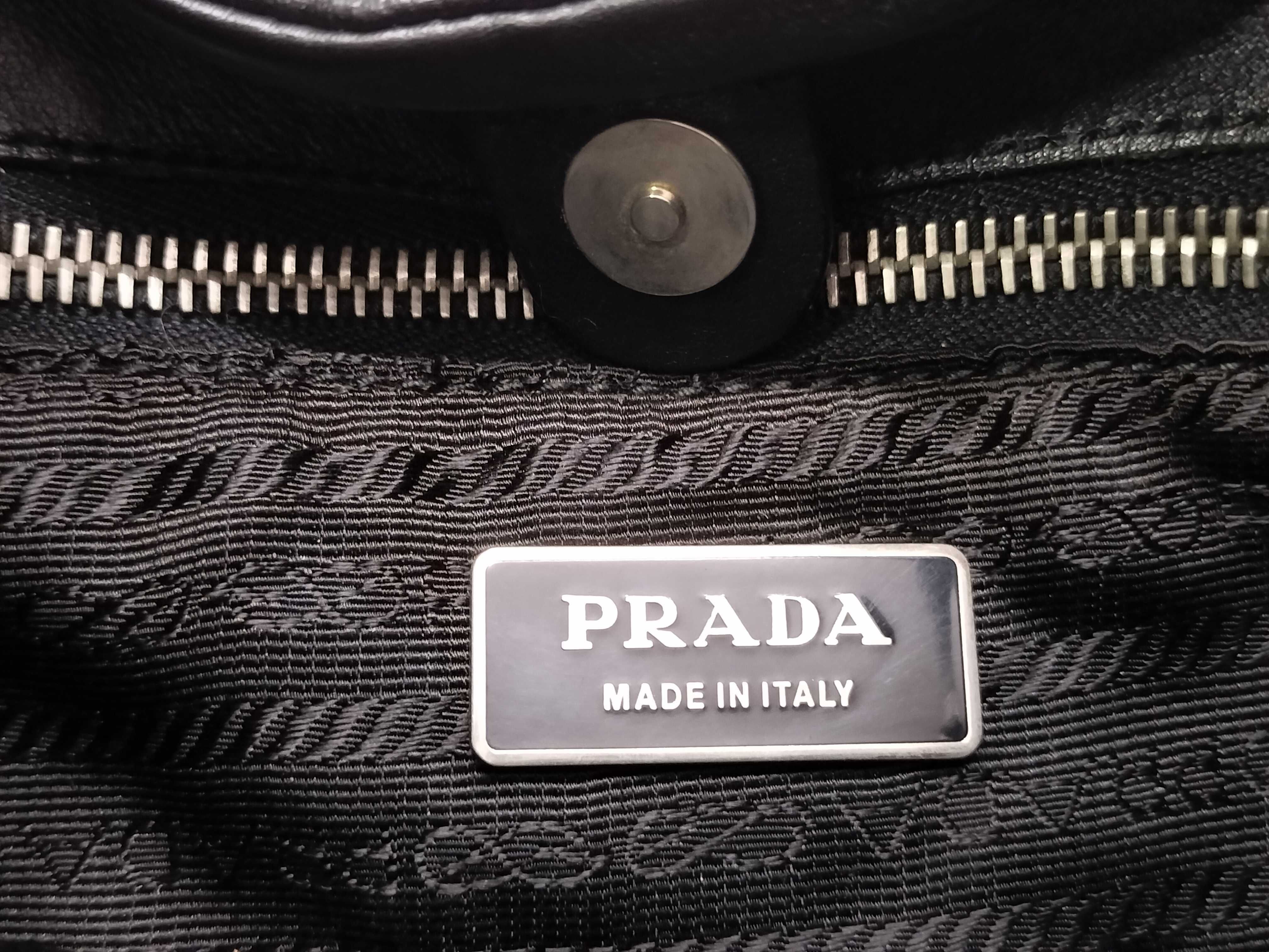 leather shoulder bag, black, serial number 22. — view 8