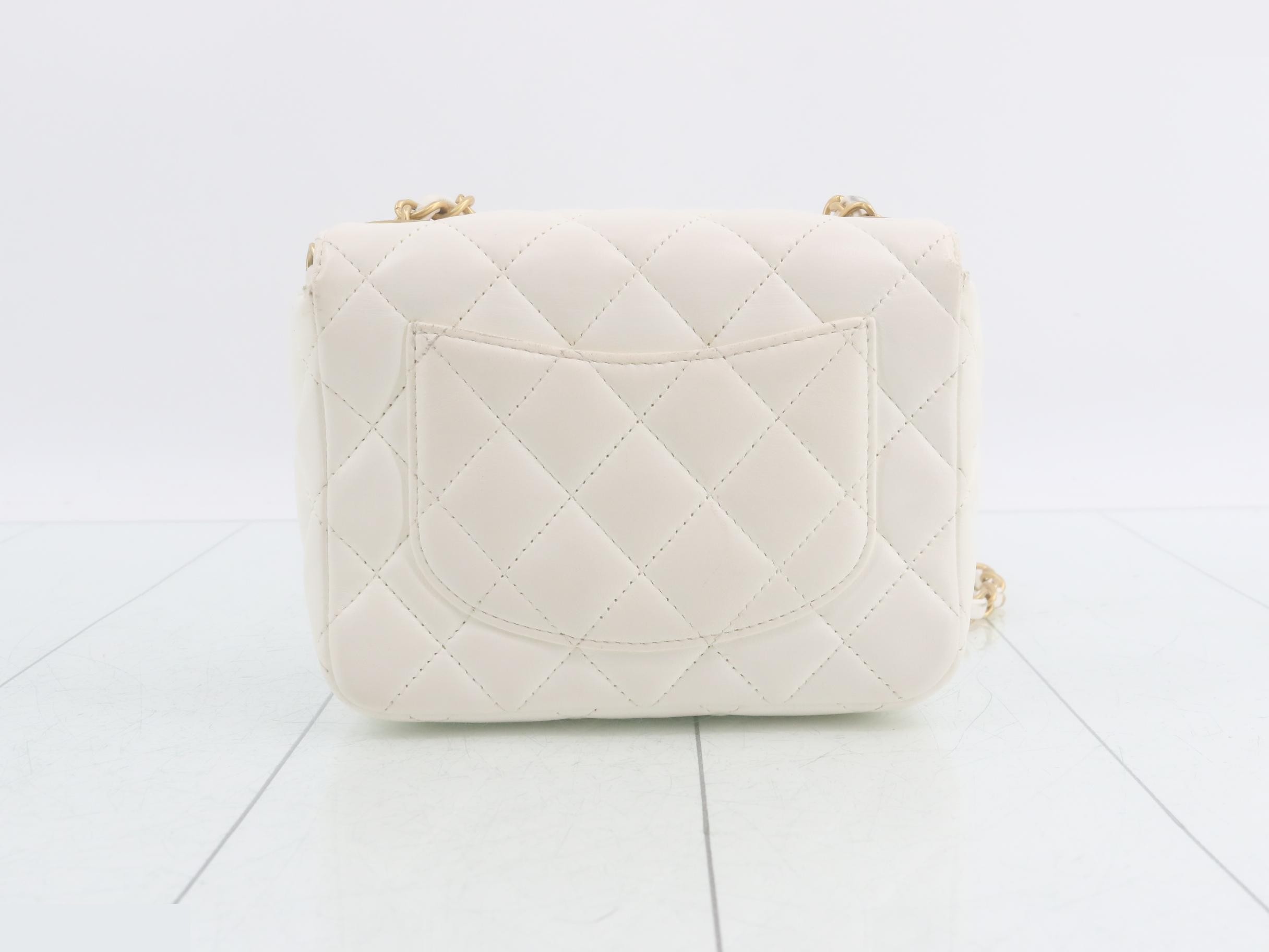 Matelassé Chain Shoulder Bag, Lambskin — view 2