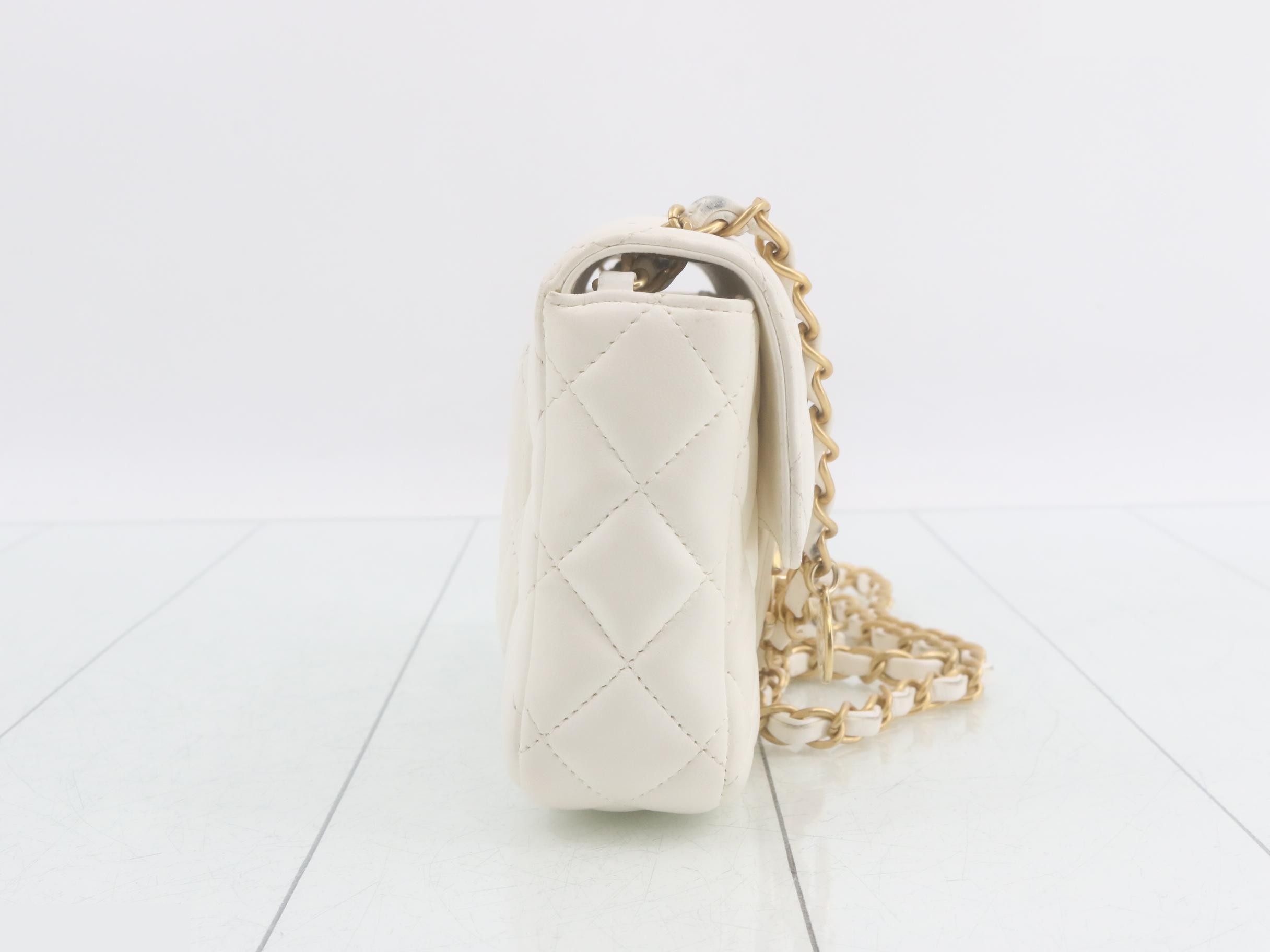 Matelassé Chain Shoulder Bag, Lambskin — view 4