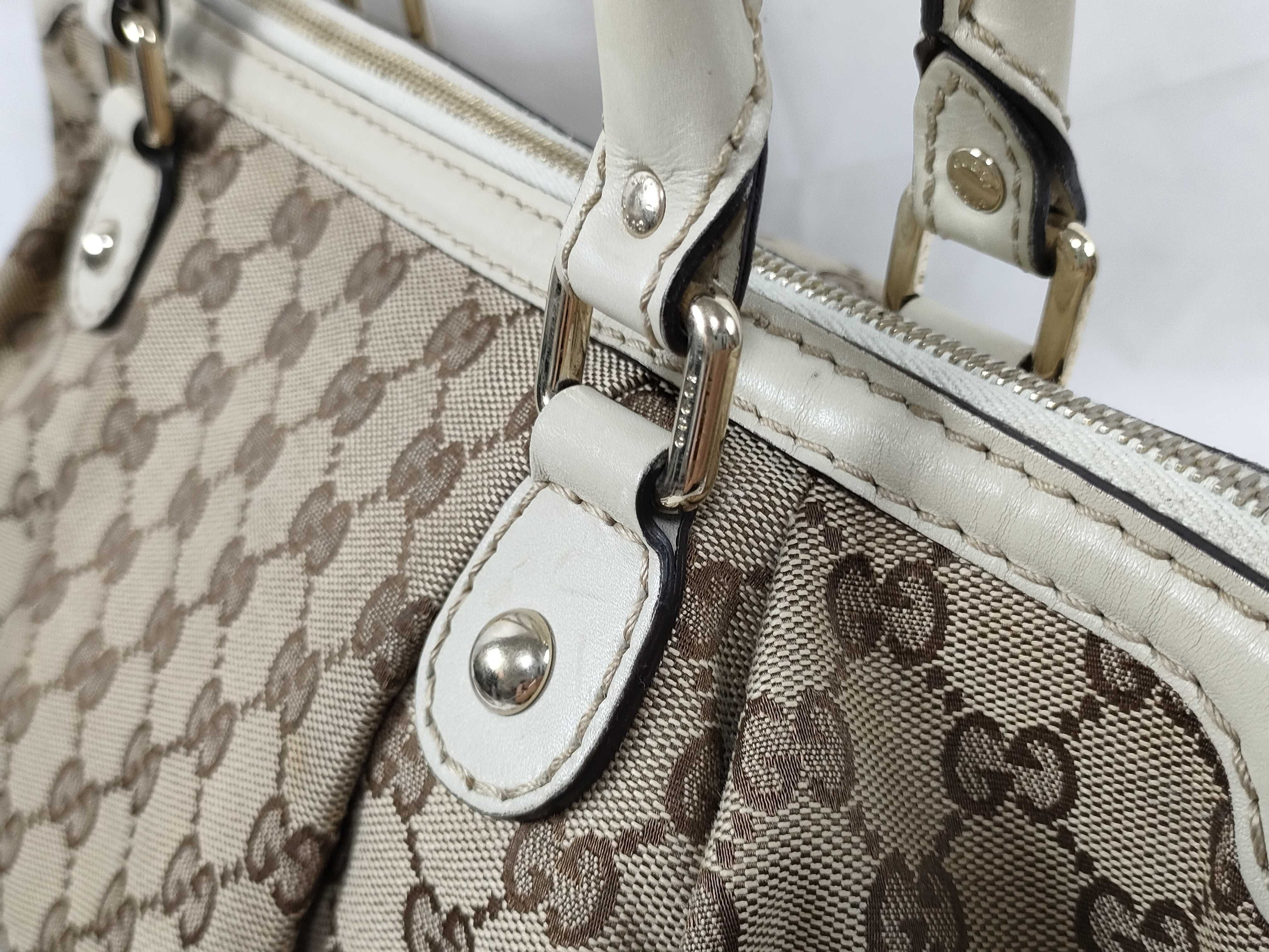 GG Canvas Bag 247902 Handbag — view 6