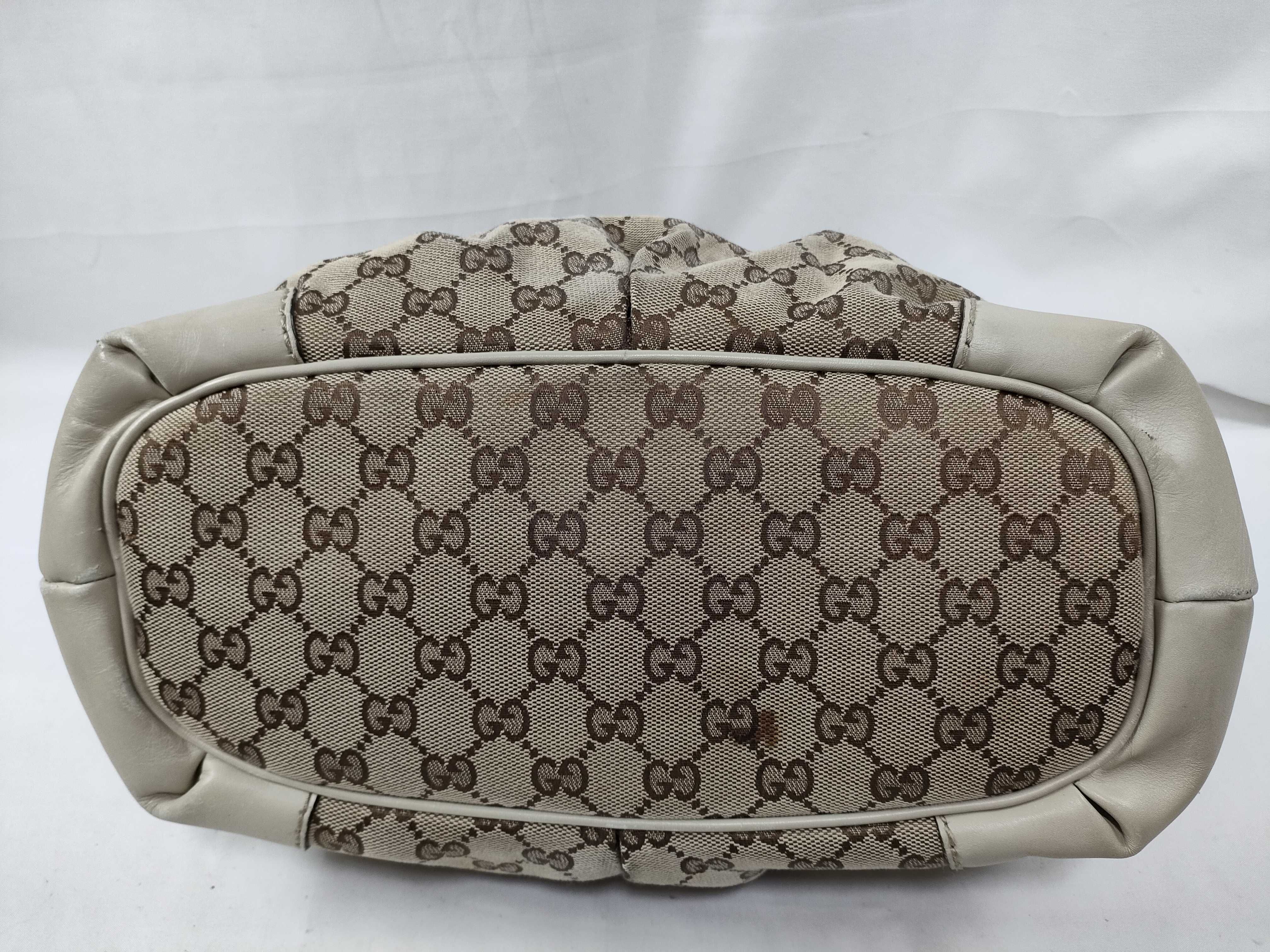 GG Canvas Bag 247902 Handbag — view 7