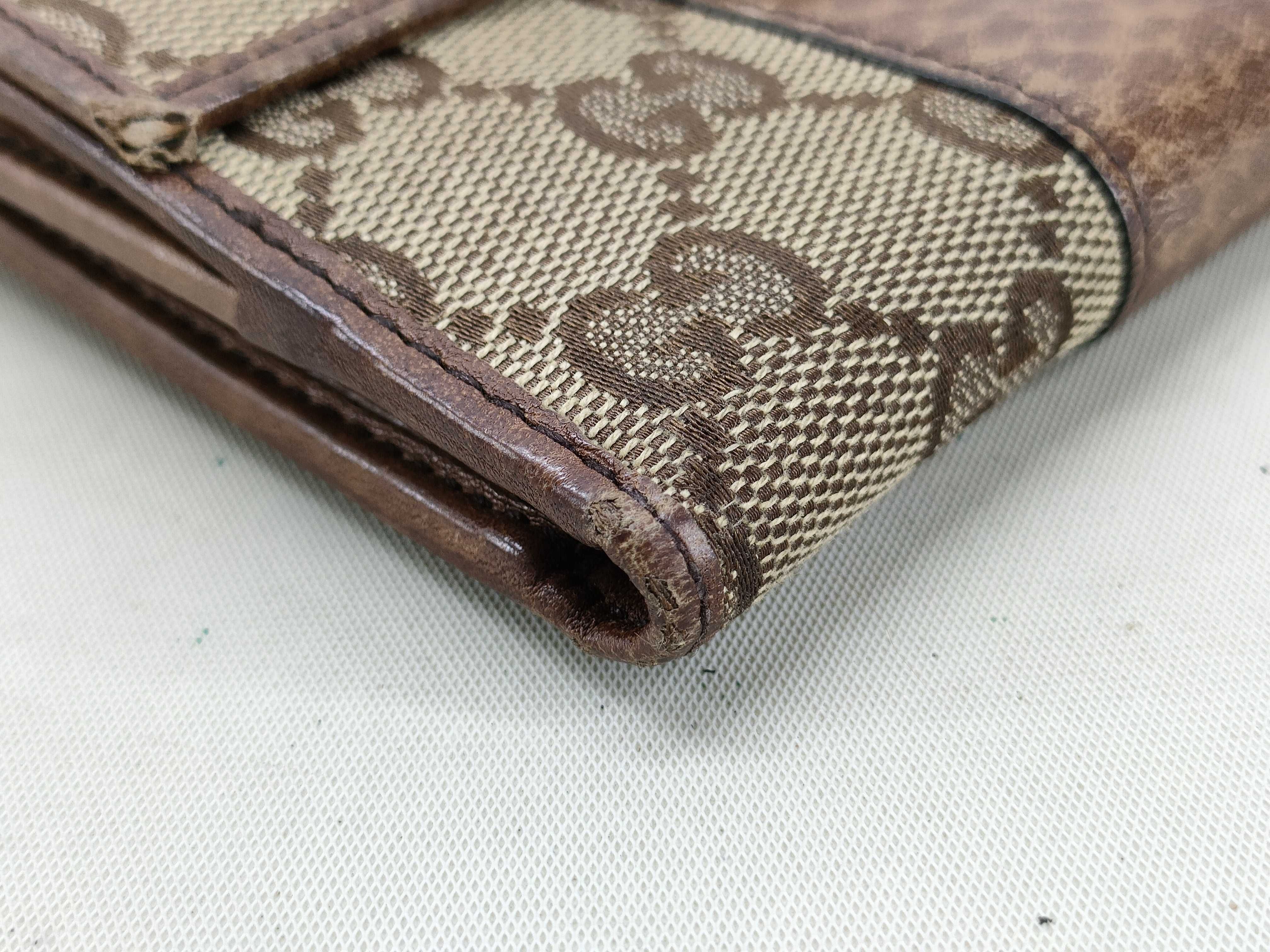 GG Canvas Bi-fold Wallet — view 3