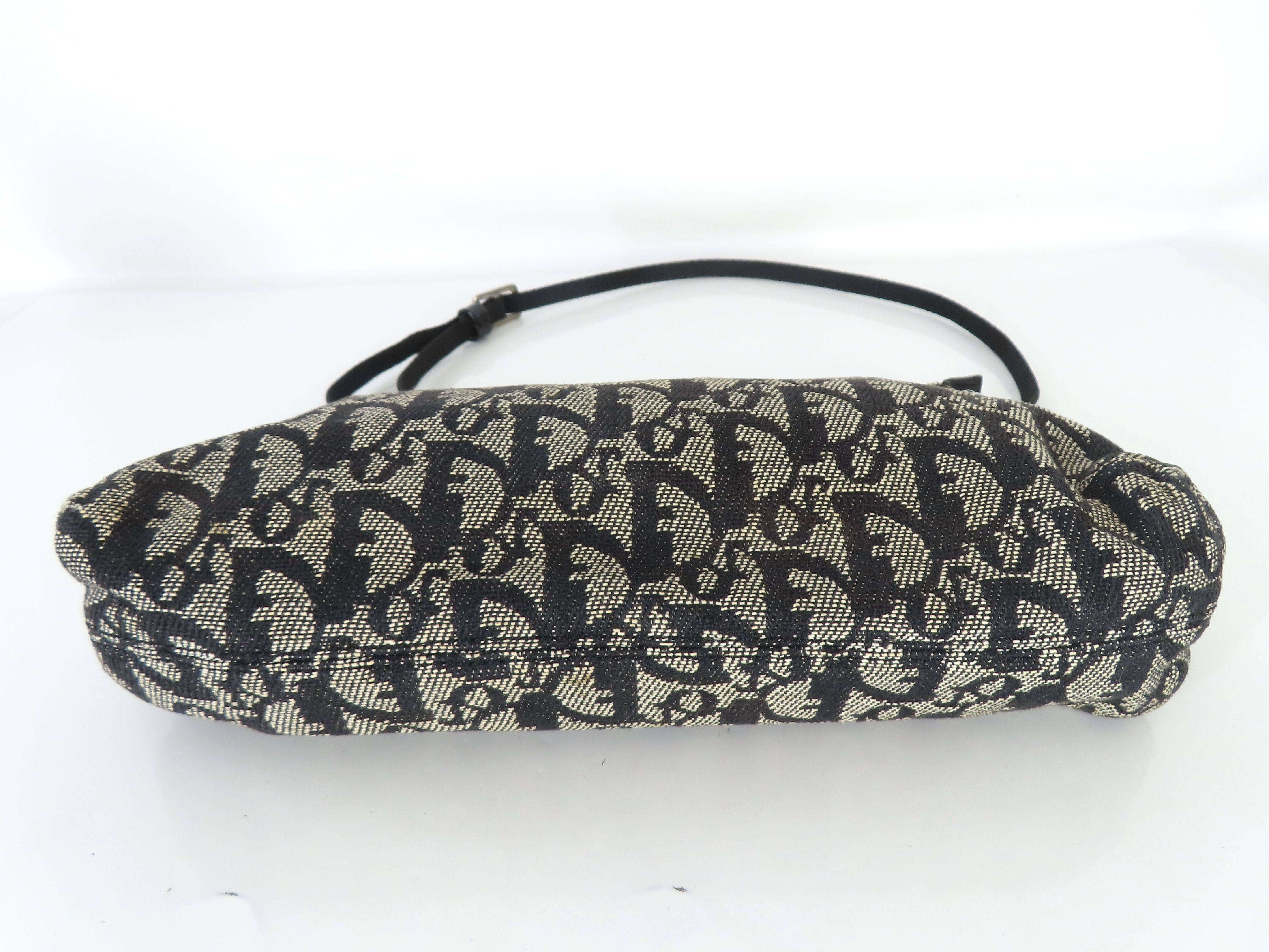 Trotter Canvas Handbag Pouch — view 7
