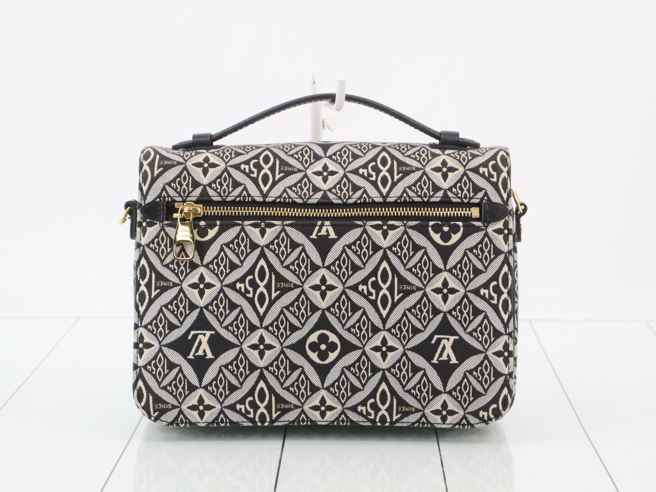 Jacquard Since 1854 Pochette Metis MM — view 2